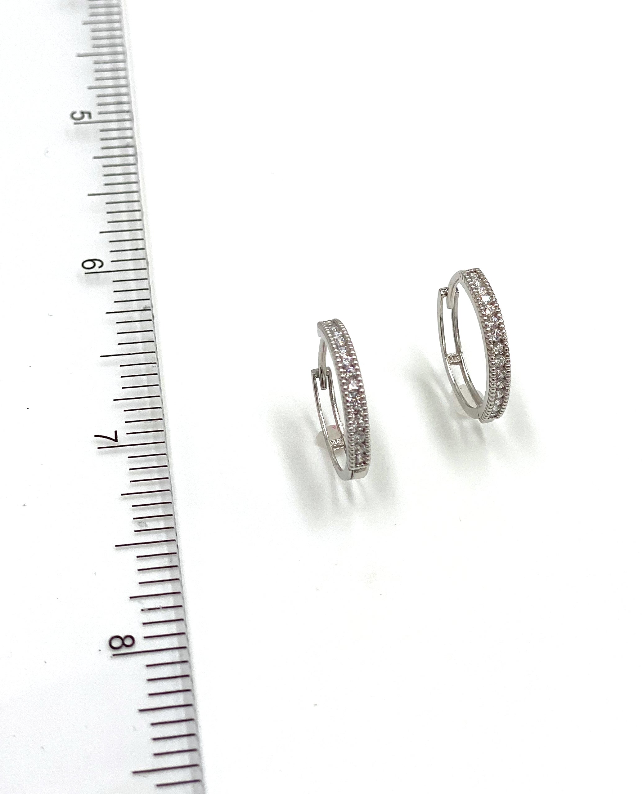 14K White Gold Cubic Zirconia Hoop Earrings