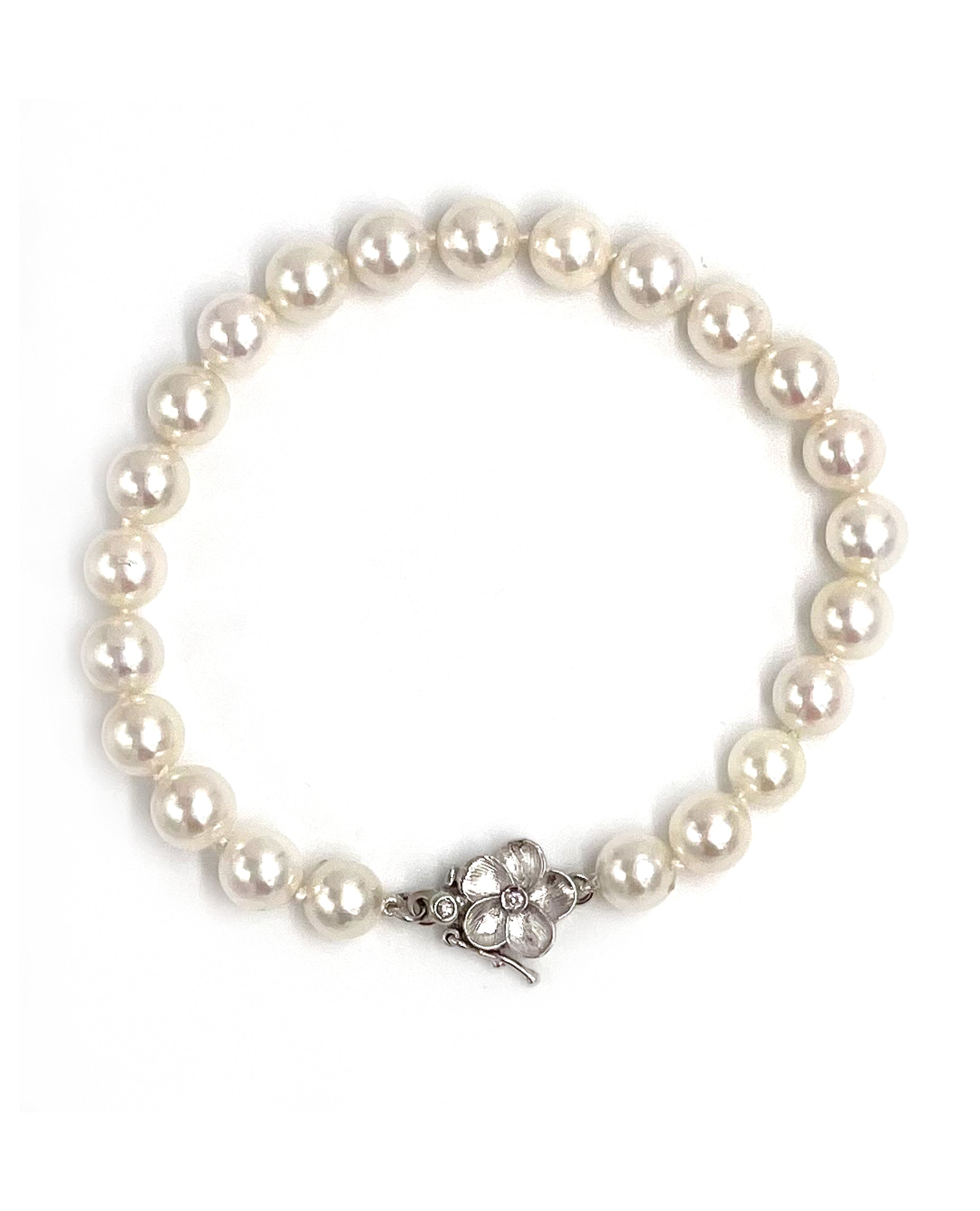Akoya Pearl Bracelet with Flower Clasp