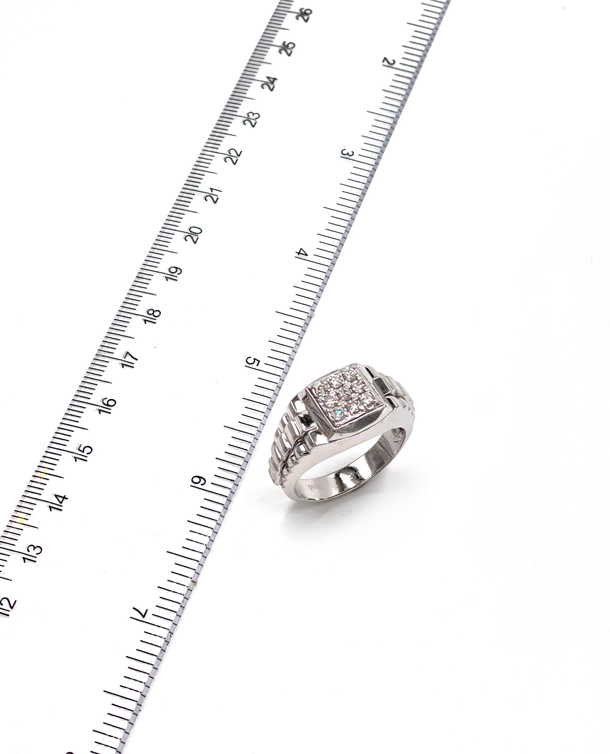 14K Men's Ring With Diamonds with 9 Round Diamonds 0.35 Carats