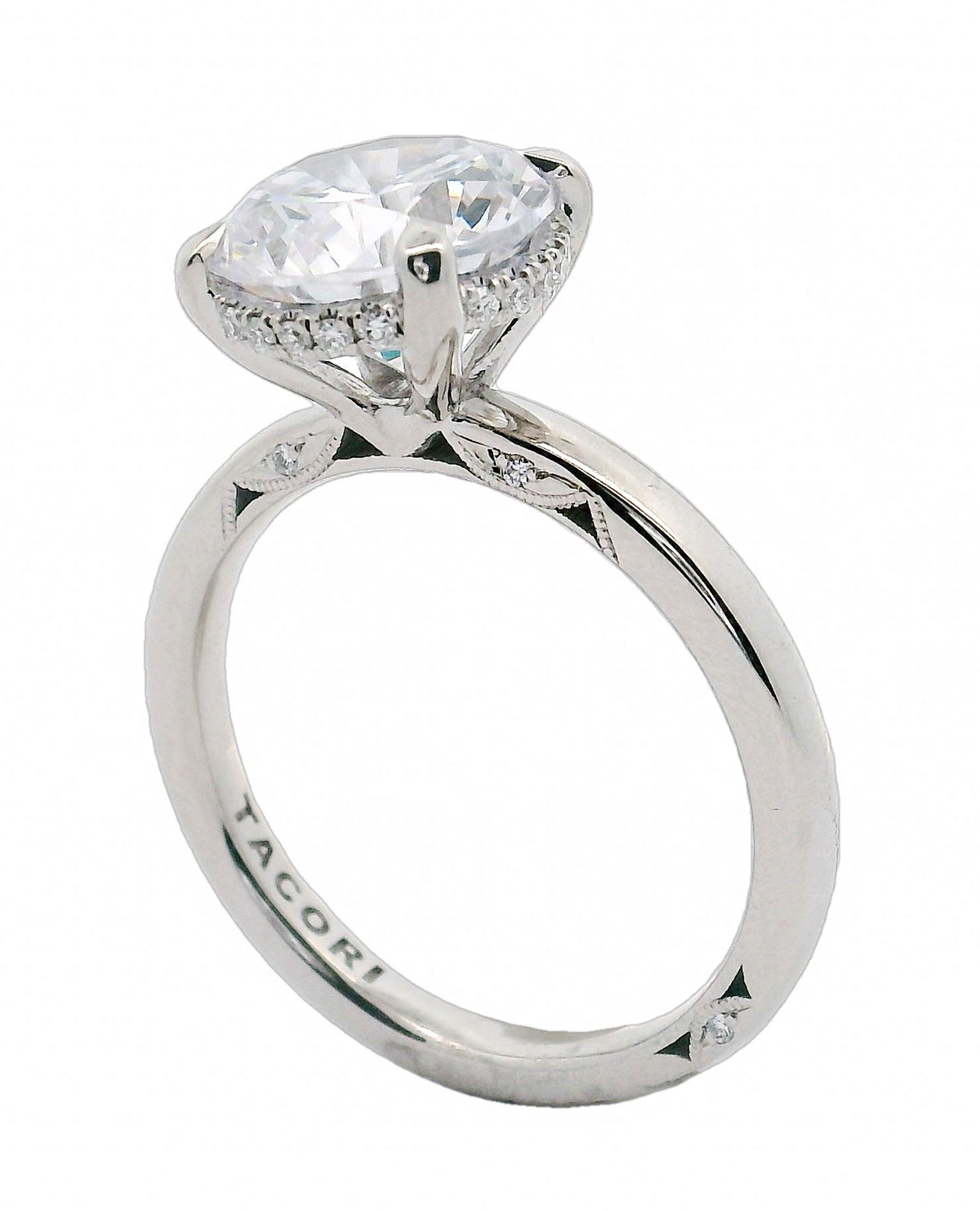 Tacori 2688 2.2 18K White Gold RoyalT Engagement Ring Setting for Round 9.5 Millimeter Stone