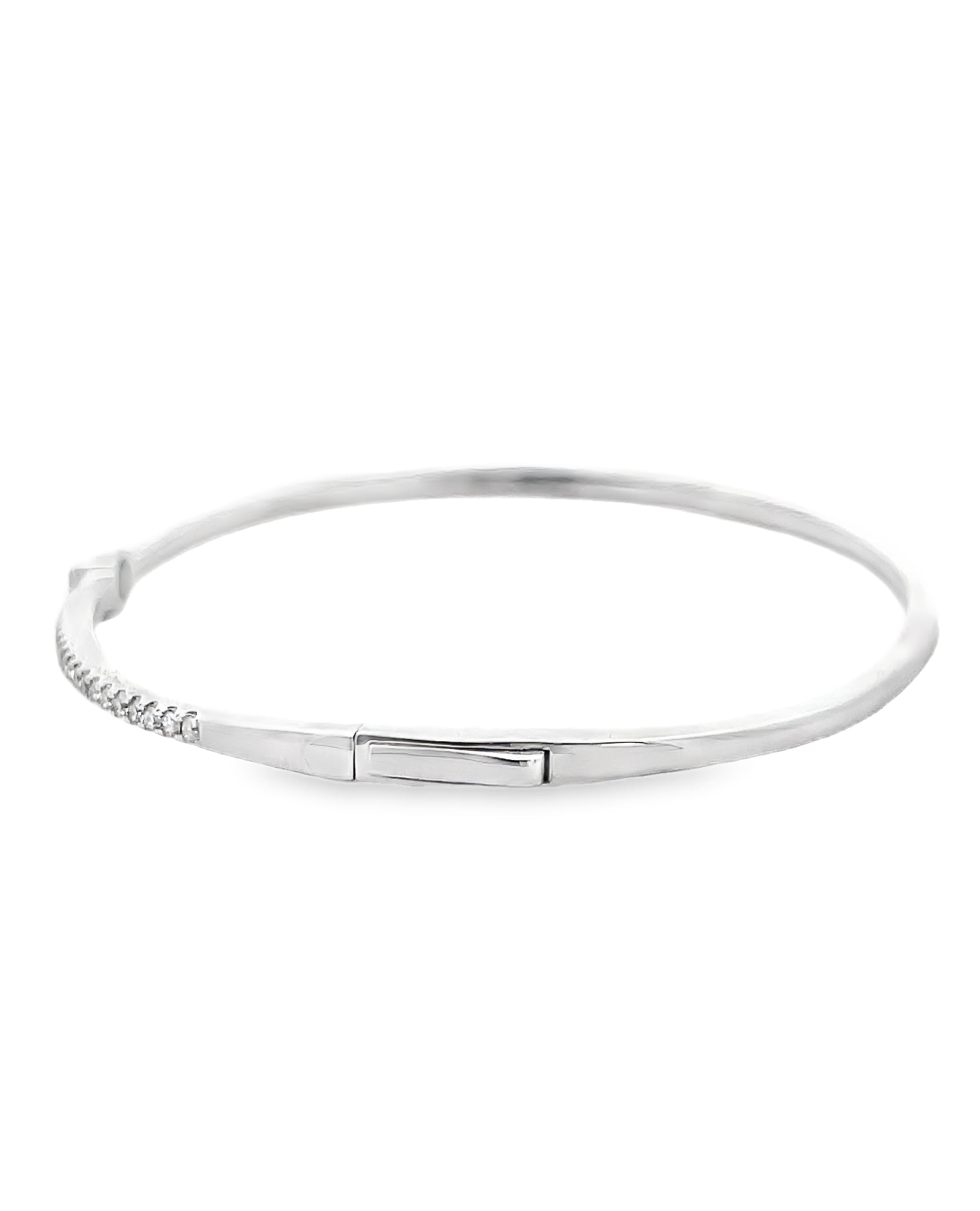14K White Gold Diamond Bangle Bracelet with Round Diamond Center Station