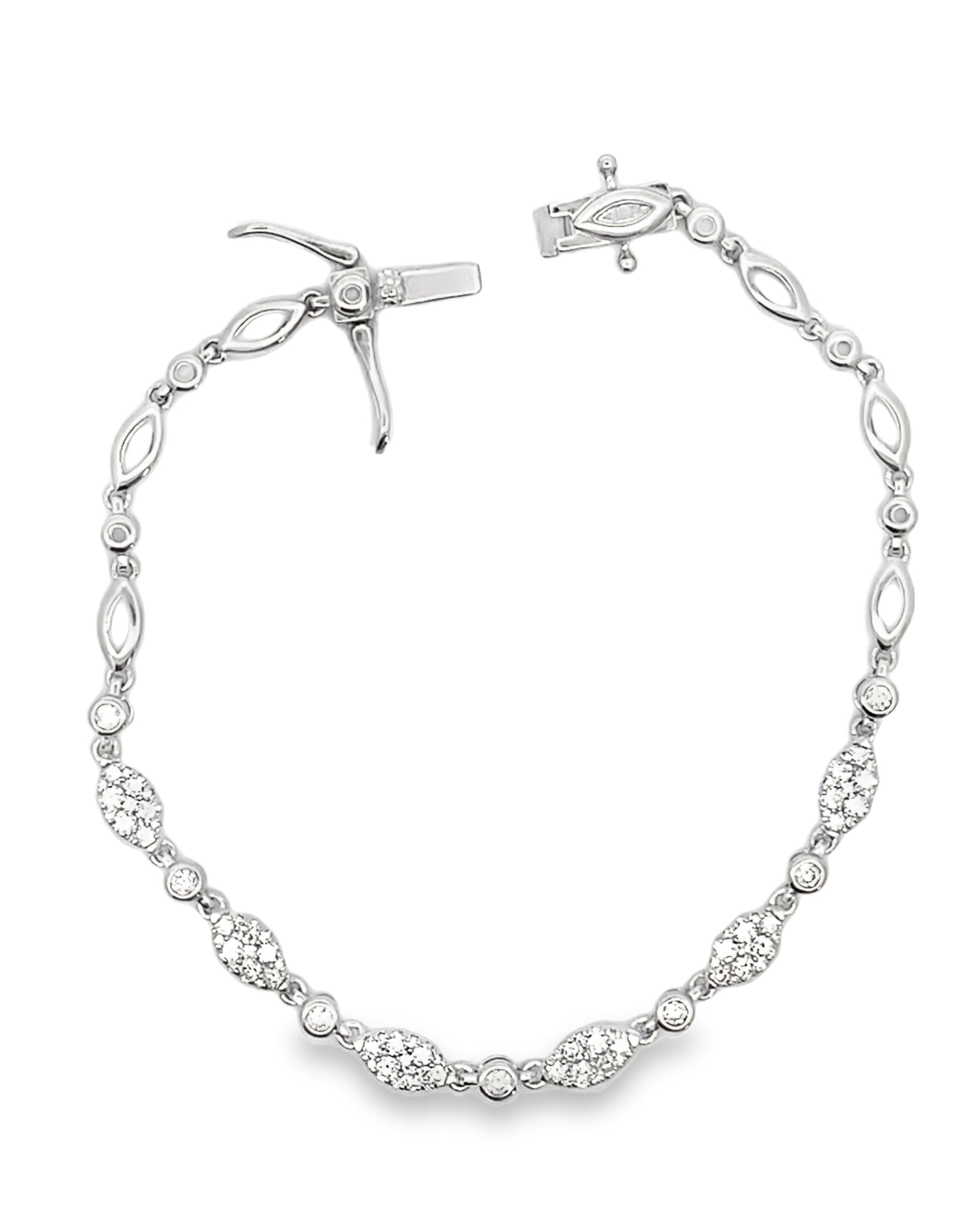 14K White Gold Diamond Bracelet with Round Diamonds and Tapered Links