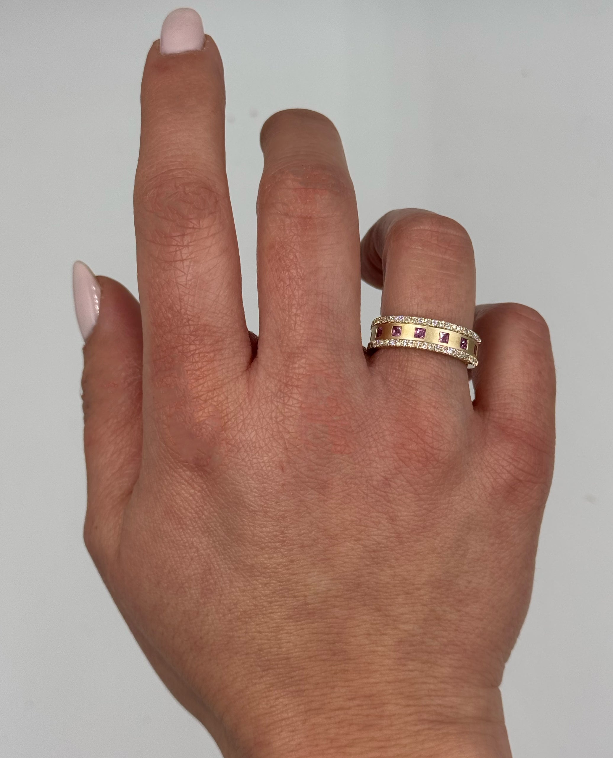 14K Yellow Gold Diamond & Pink Sapphire Fashion Ring