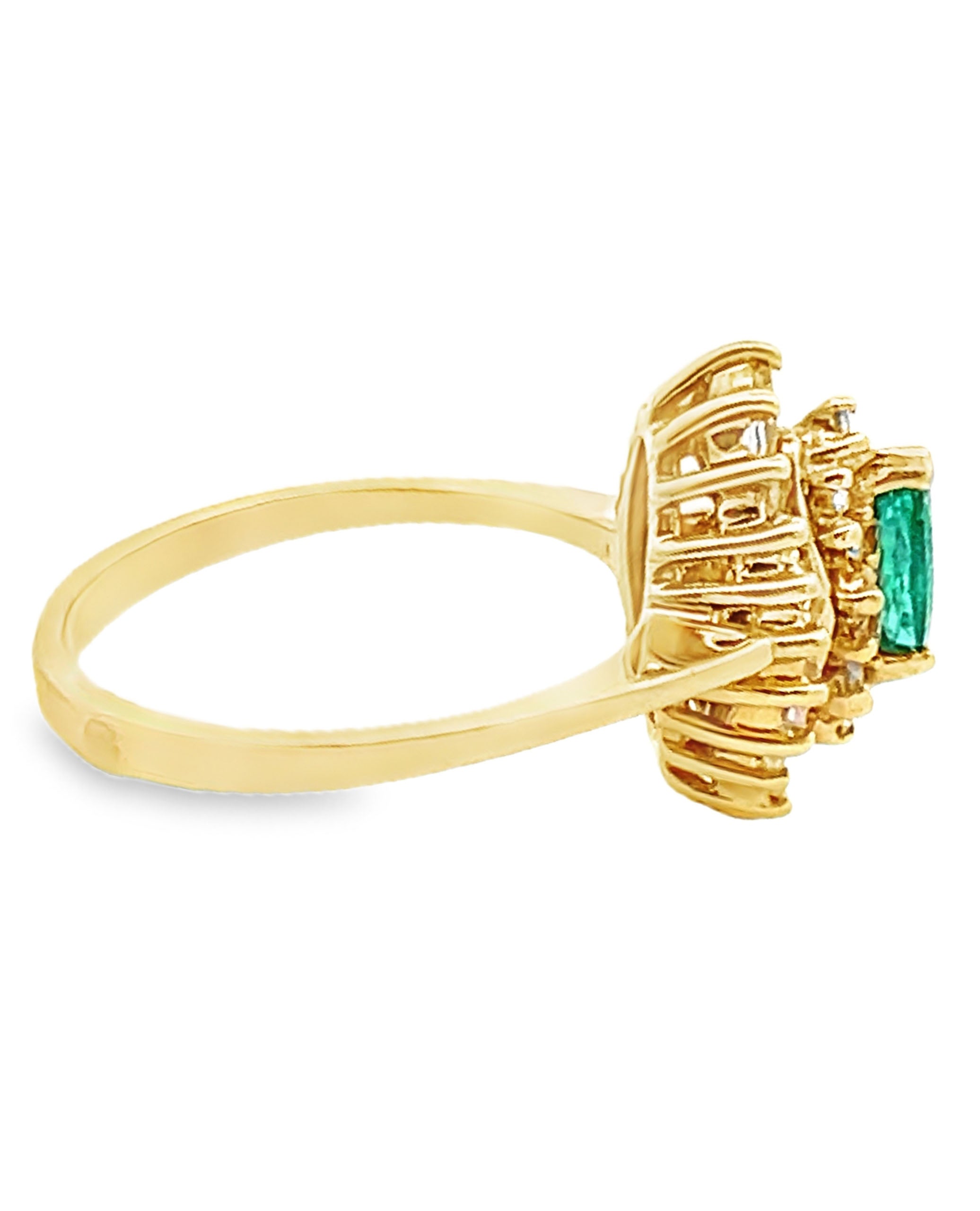 Vintage Marquise Emerald Ring with Round and Baguette Diamonds in 18K Yellow Gold