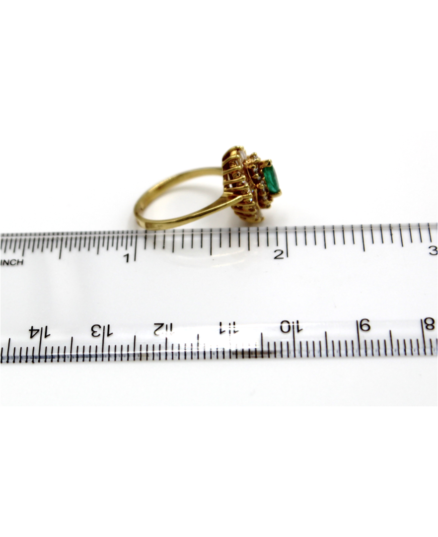 Vintage Marquise Emerald Ring with Round and Baguette Diamonds in 18K Yellow Gold