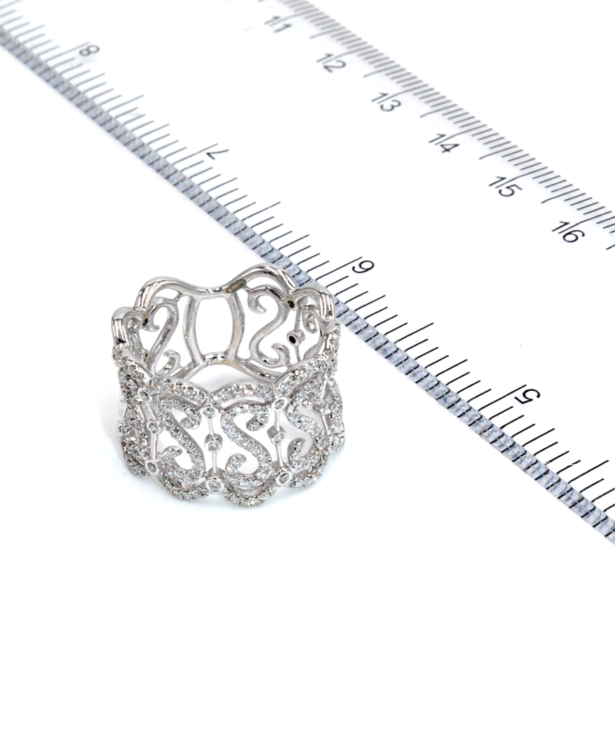 Wide 18K White Gold Ring with Repeating "S" Motif with Round Diamonds