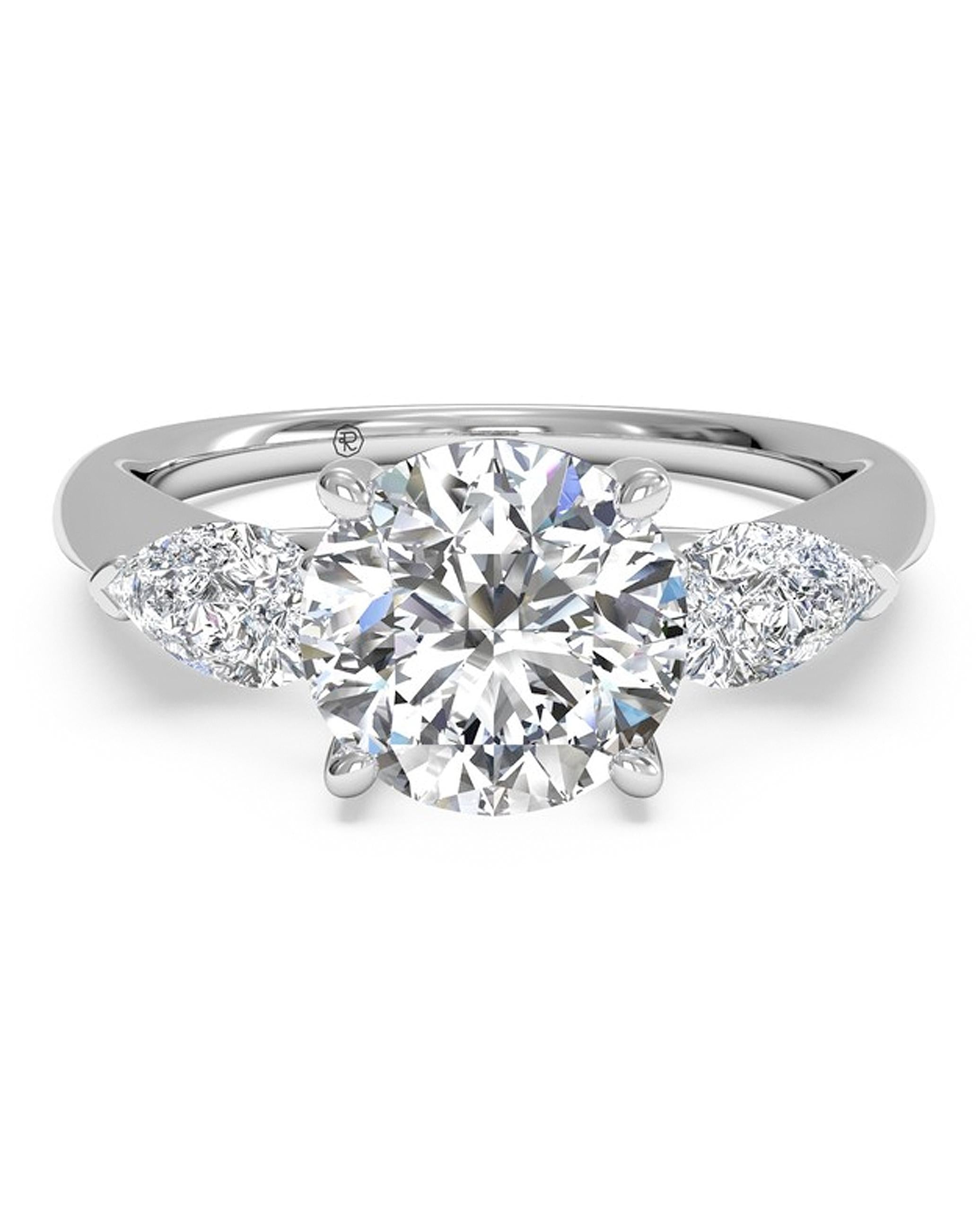 Ritani 1RZ1010 Engagement Ring