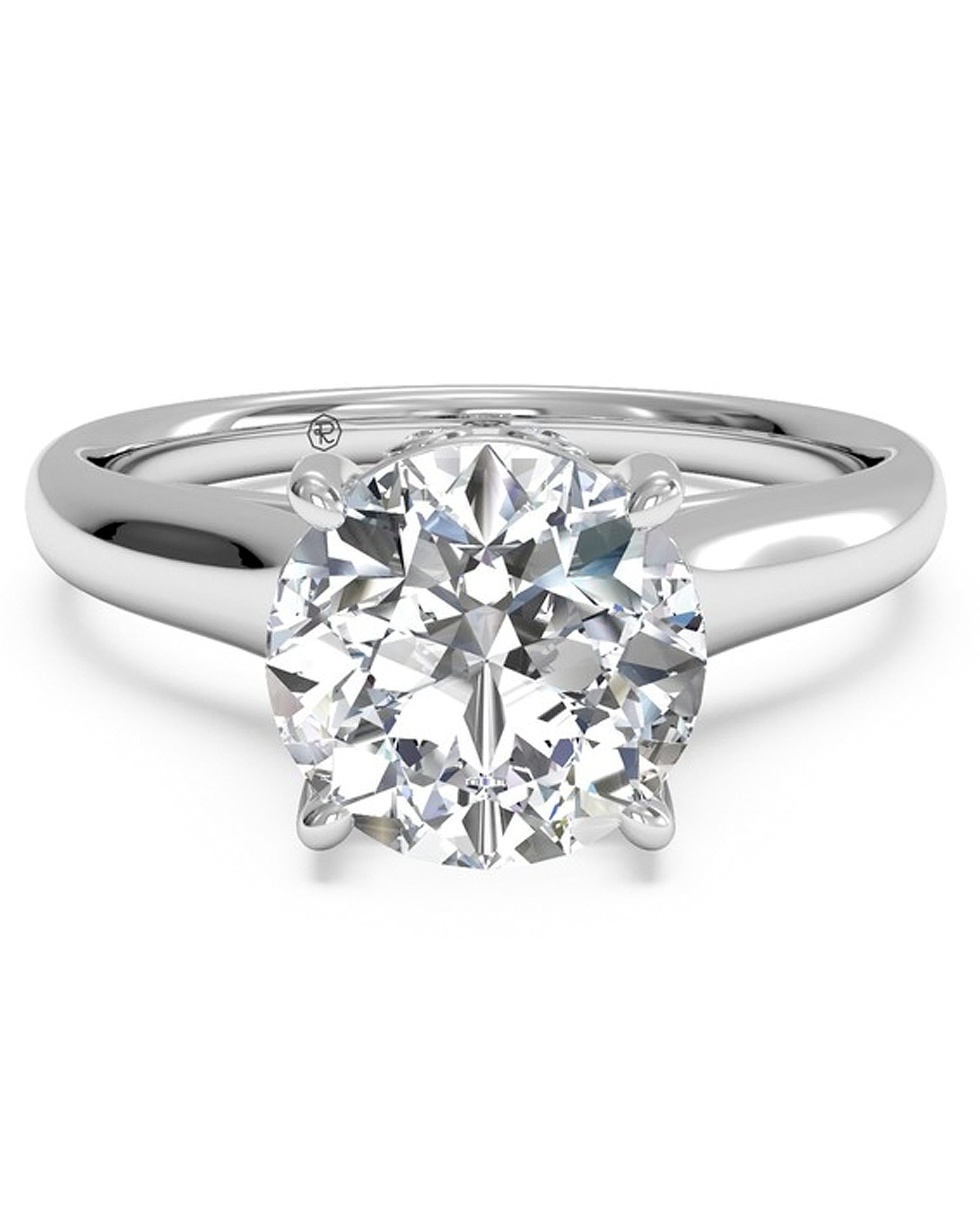 Ritani 1RZ2465 Engagement Ring