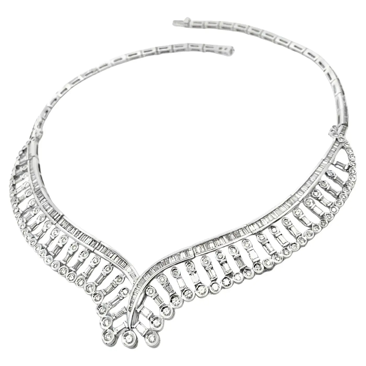 Vintage 15.50 Carat Diamond Geometric Structured V-Shape Collar Necklace in 18K White Gold