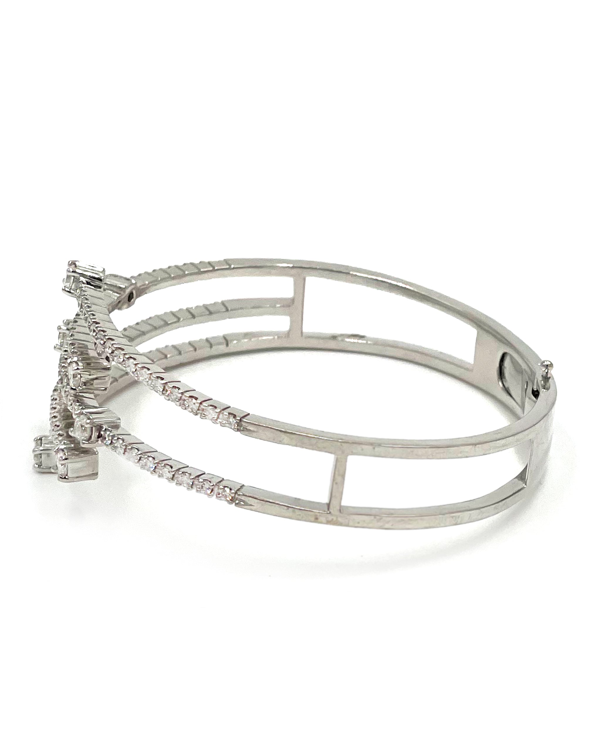 14K White Gold Multi Row Hinged 2.00 Carat Diamond Bangle Bracelet