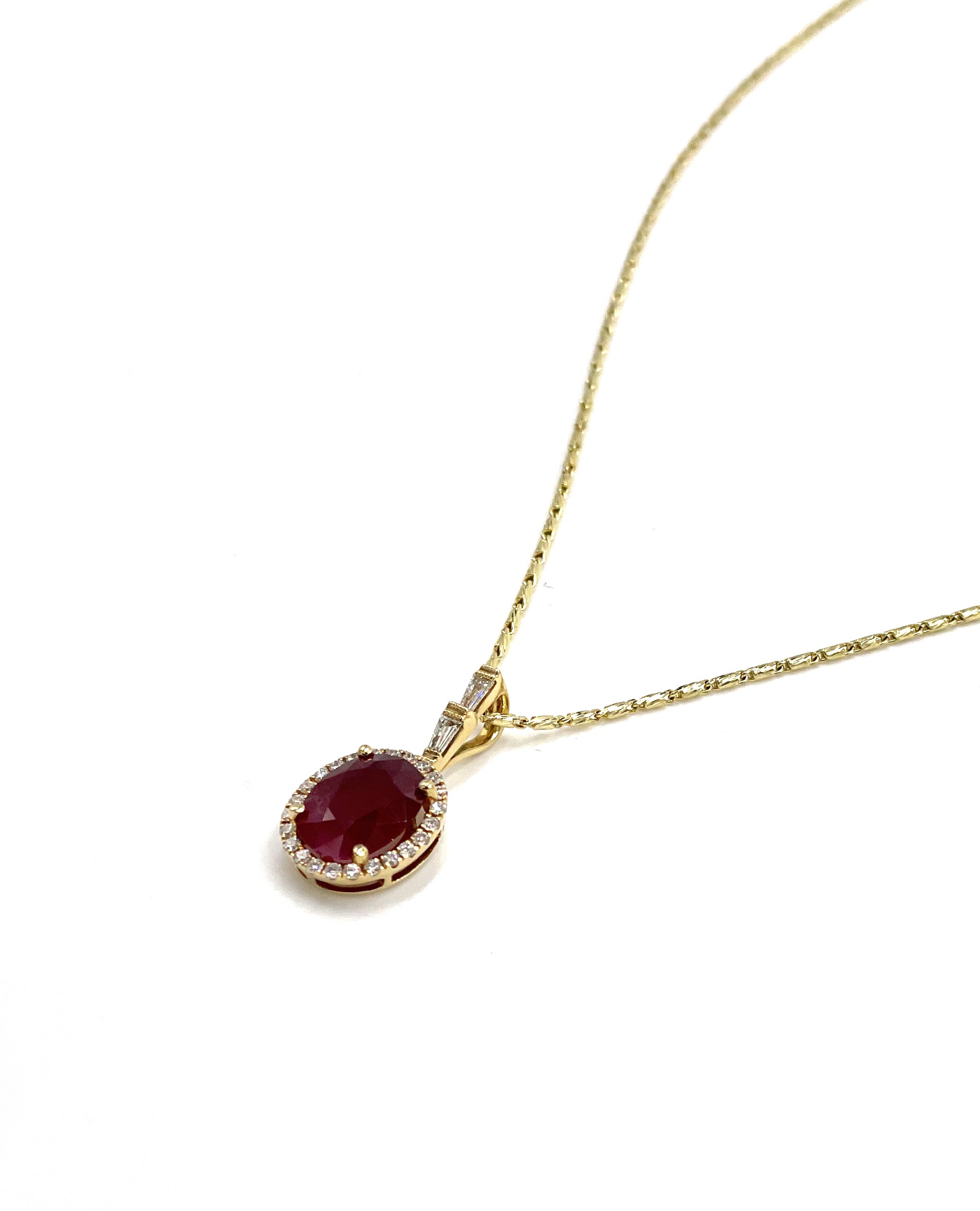18K Yellow Gold Necklace with Oval Ruby Pendant and Halo Diamonds