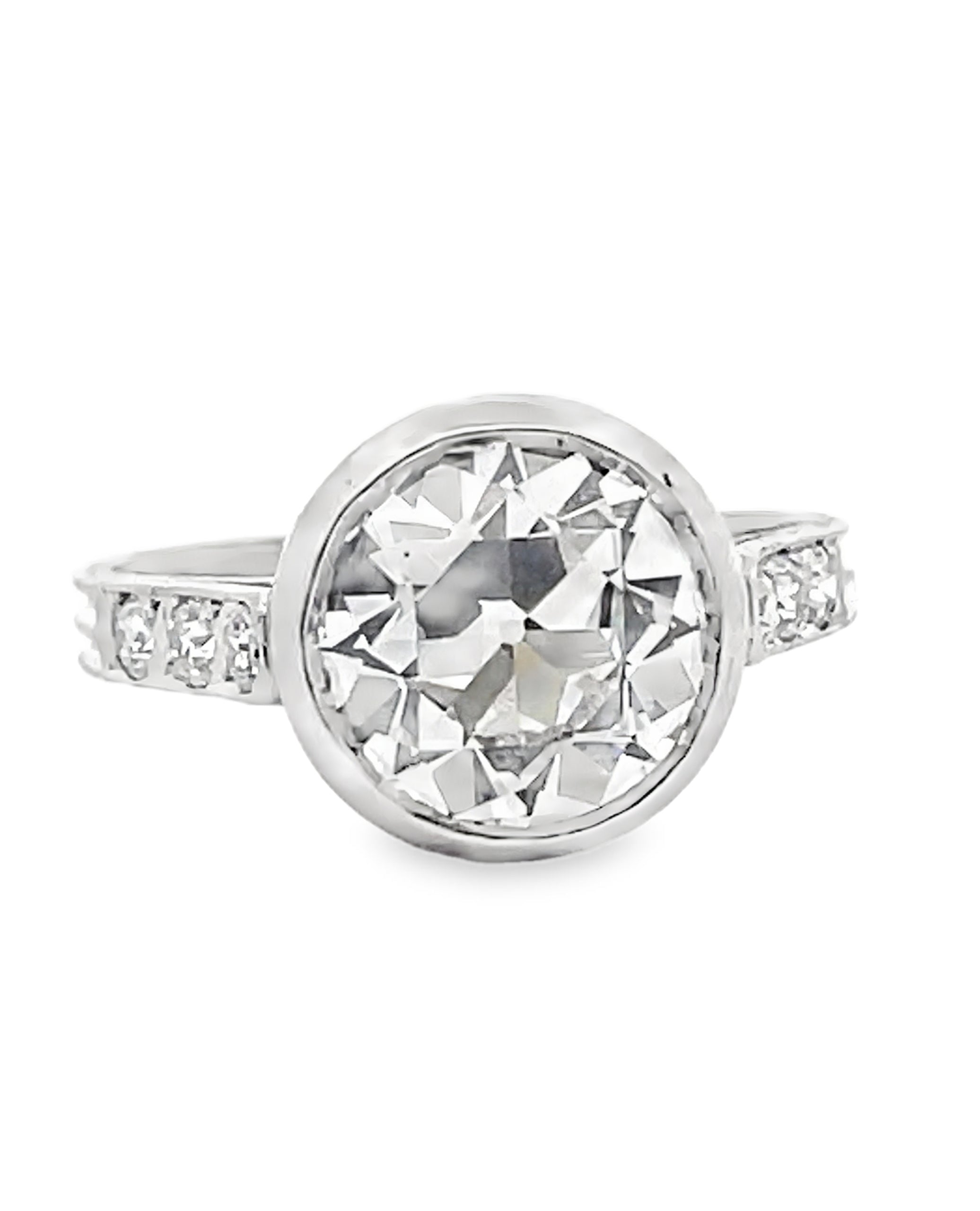Platinum Vintage Style Solitaire Lab Grown Diamond Ring