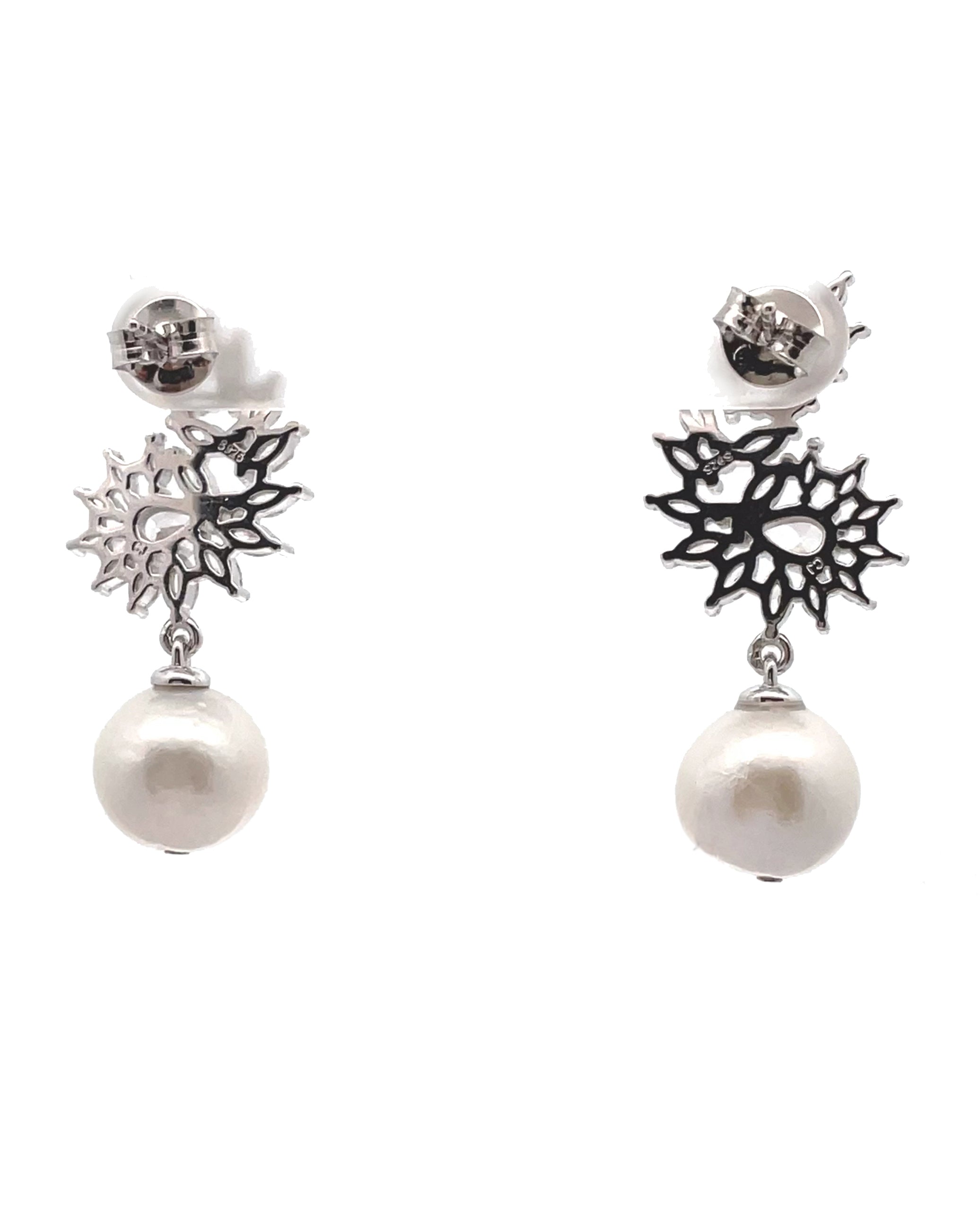 Sterling Silver Freshwater Pearl Danglings Earrings