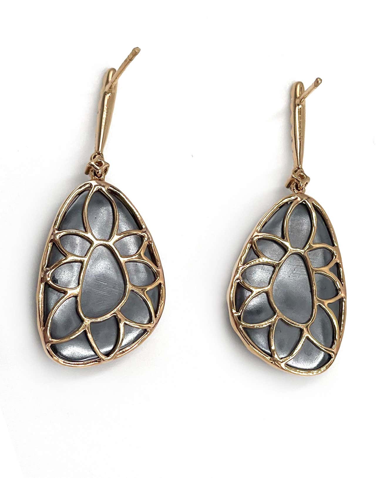 Doves Rose Gold Earrings with Amethyst Over Hematite