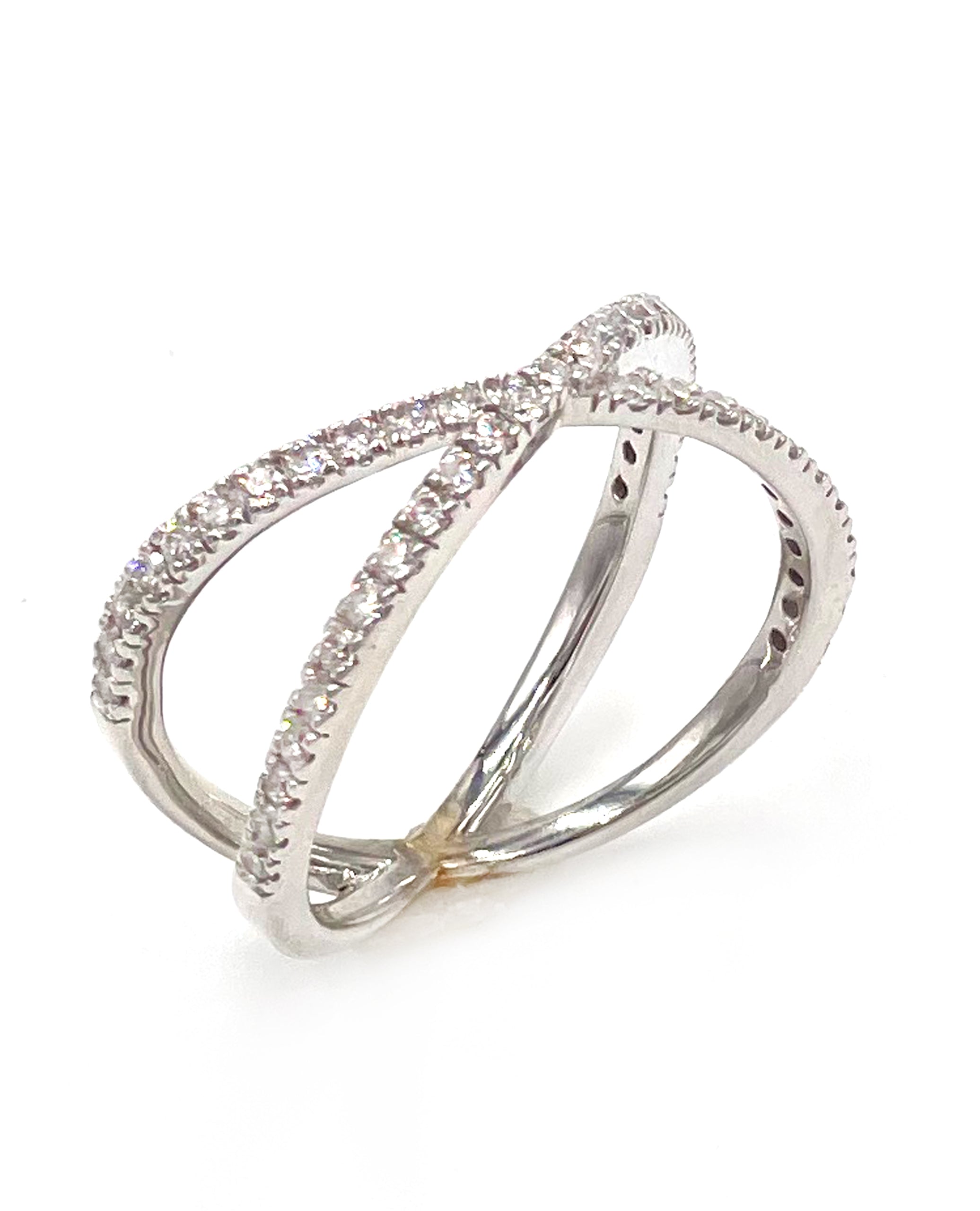 14K White Gold X Ring with Diamonds