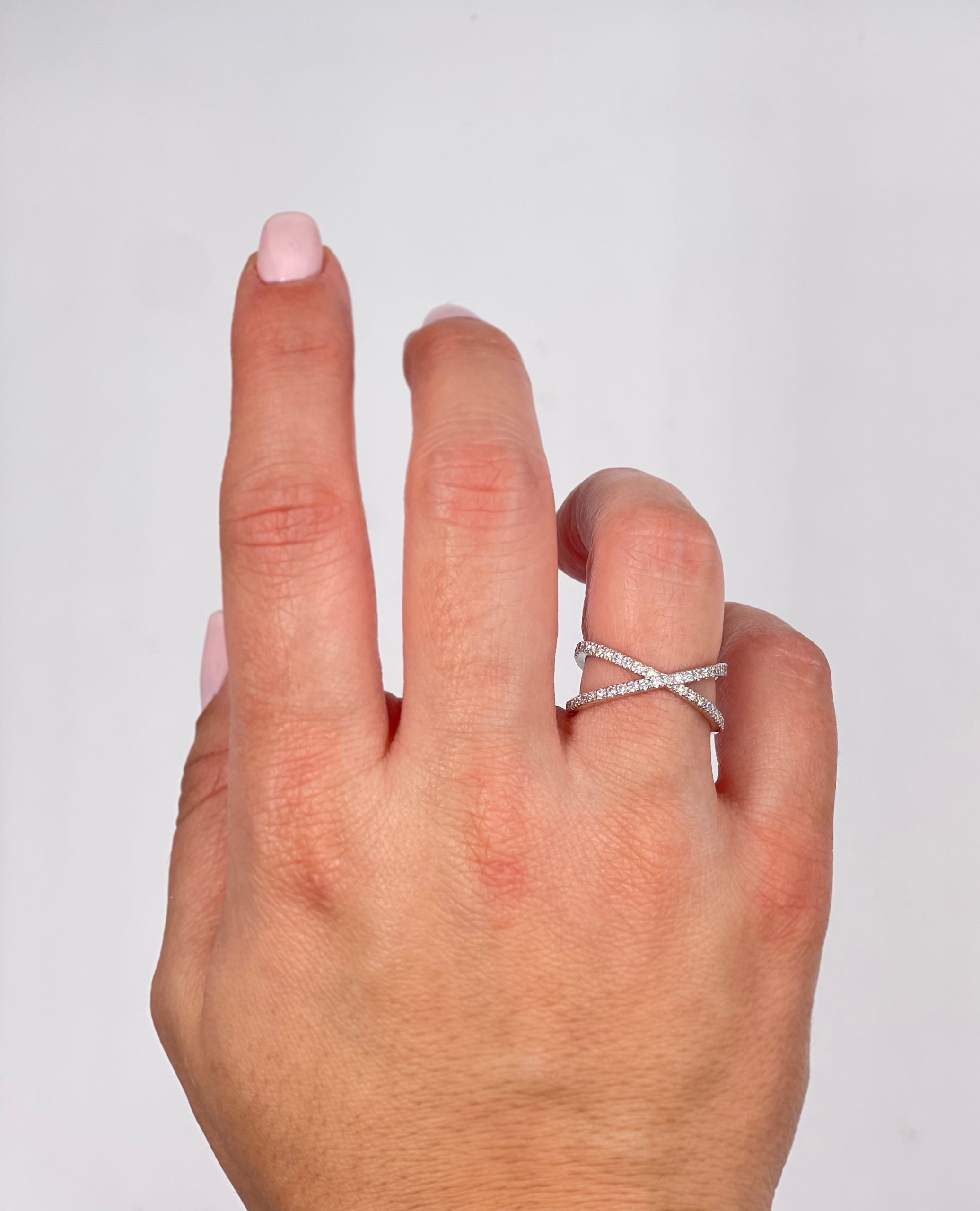 14K White Gold X Ring with Diamonds