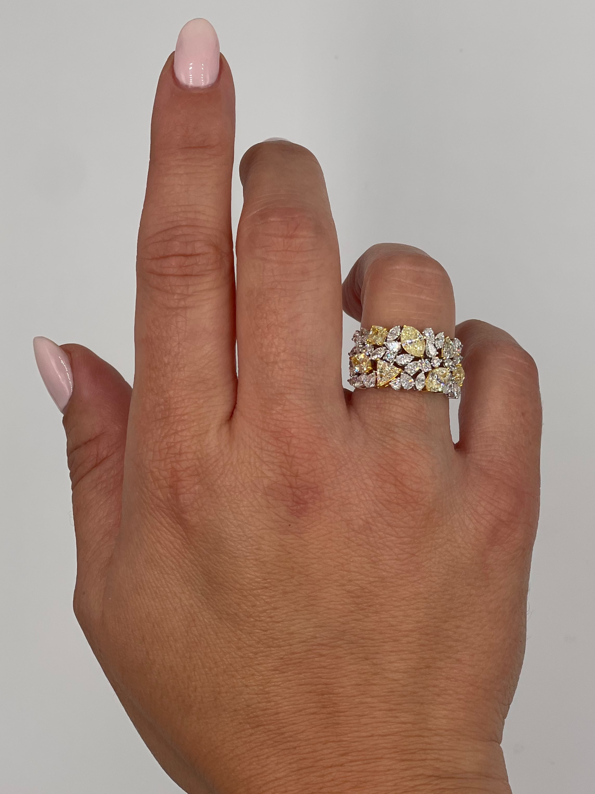 18K Two Tone Fancy Shaped Yellow & White Diamond Ring