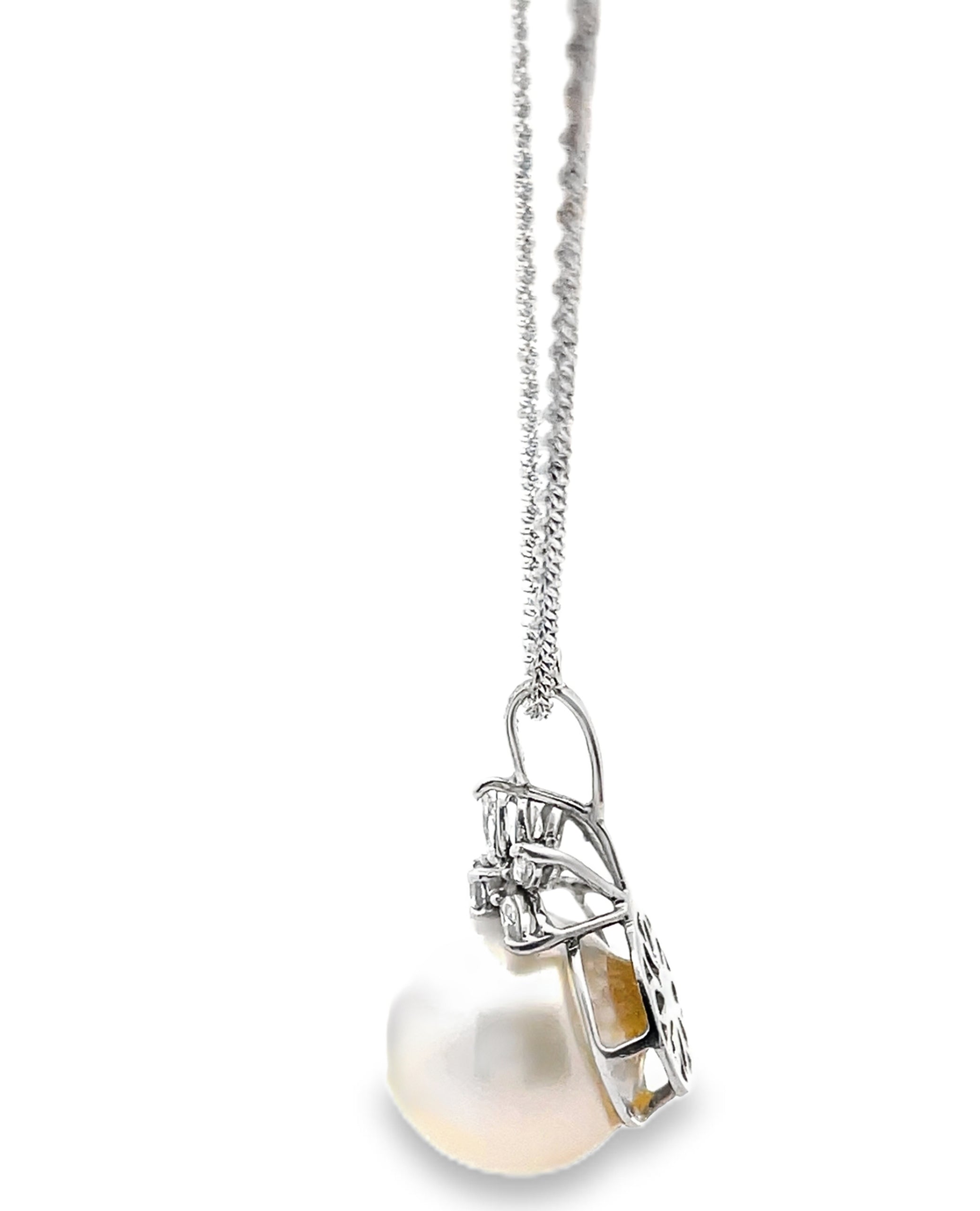 14K White Gold South Sea Pearl Pendant Necklace with Diamonds