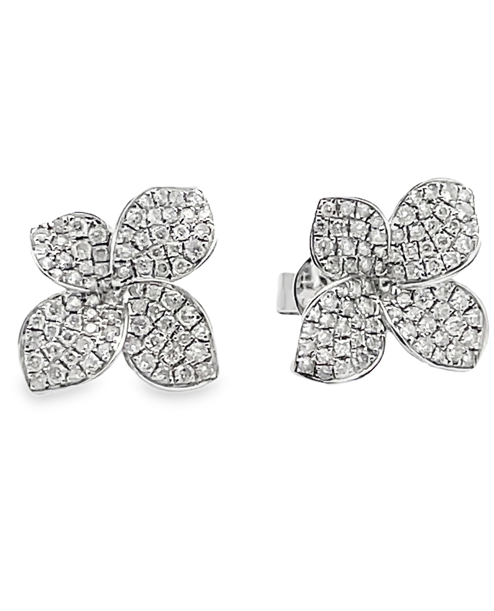 18K White Gold 0.90 Carat Diamond Flower Stud Earrings
