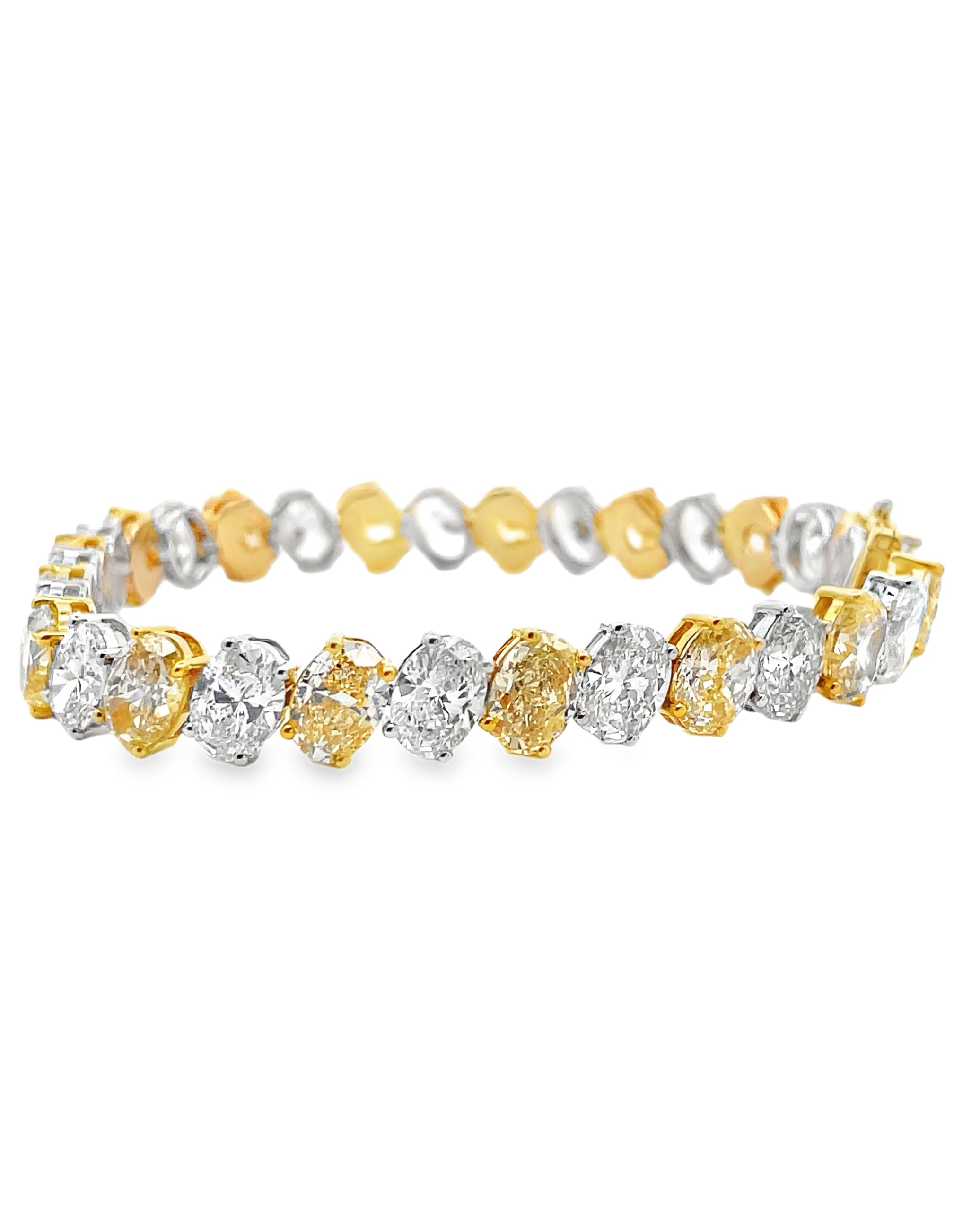 18K Yellow and White Gold Yellow and White Lab Grown Diamond Tennis Bracelet