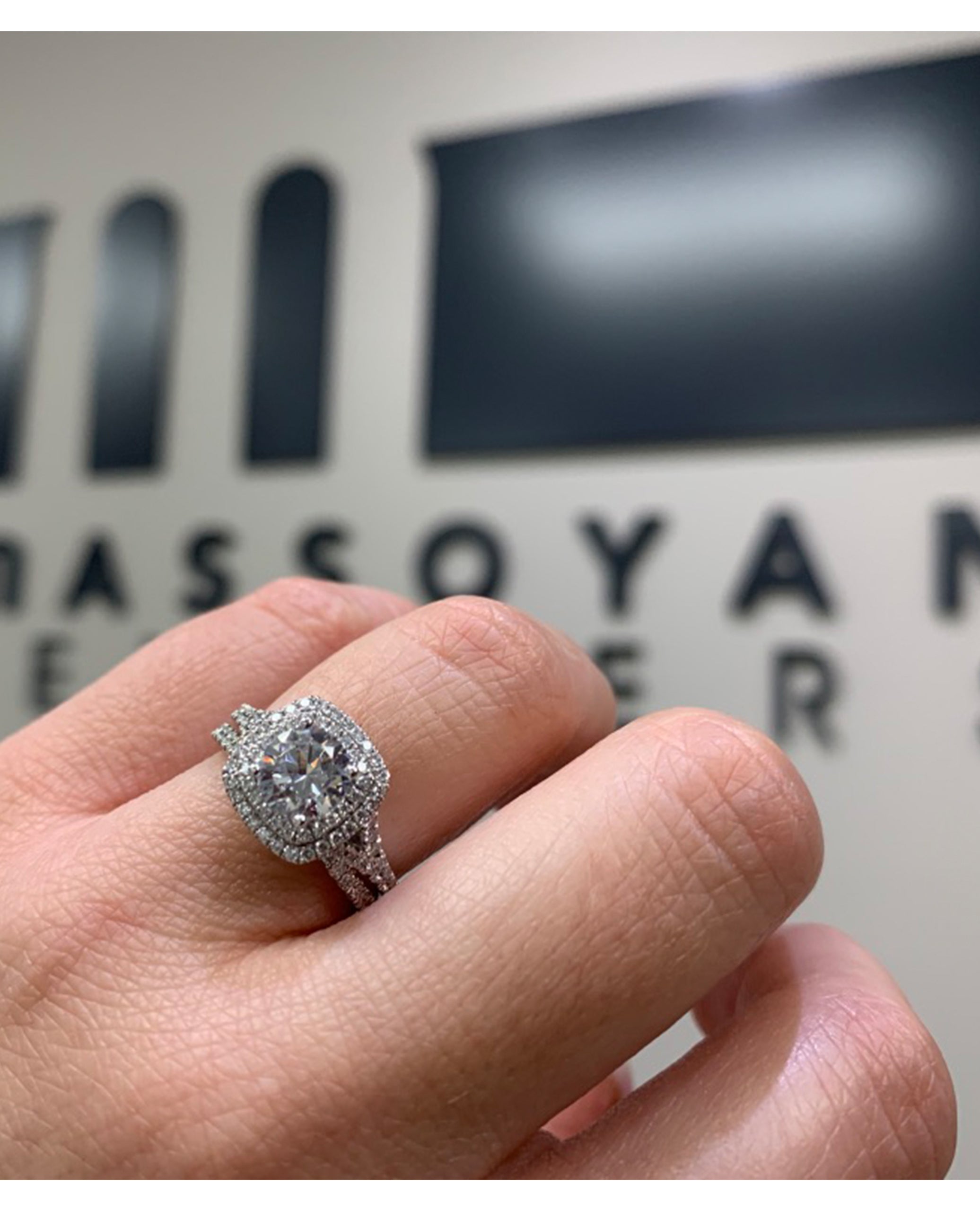 Simon G. MR2459 Engagement Ring / Wedding Band Set