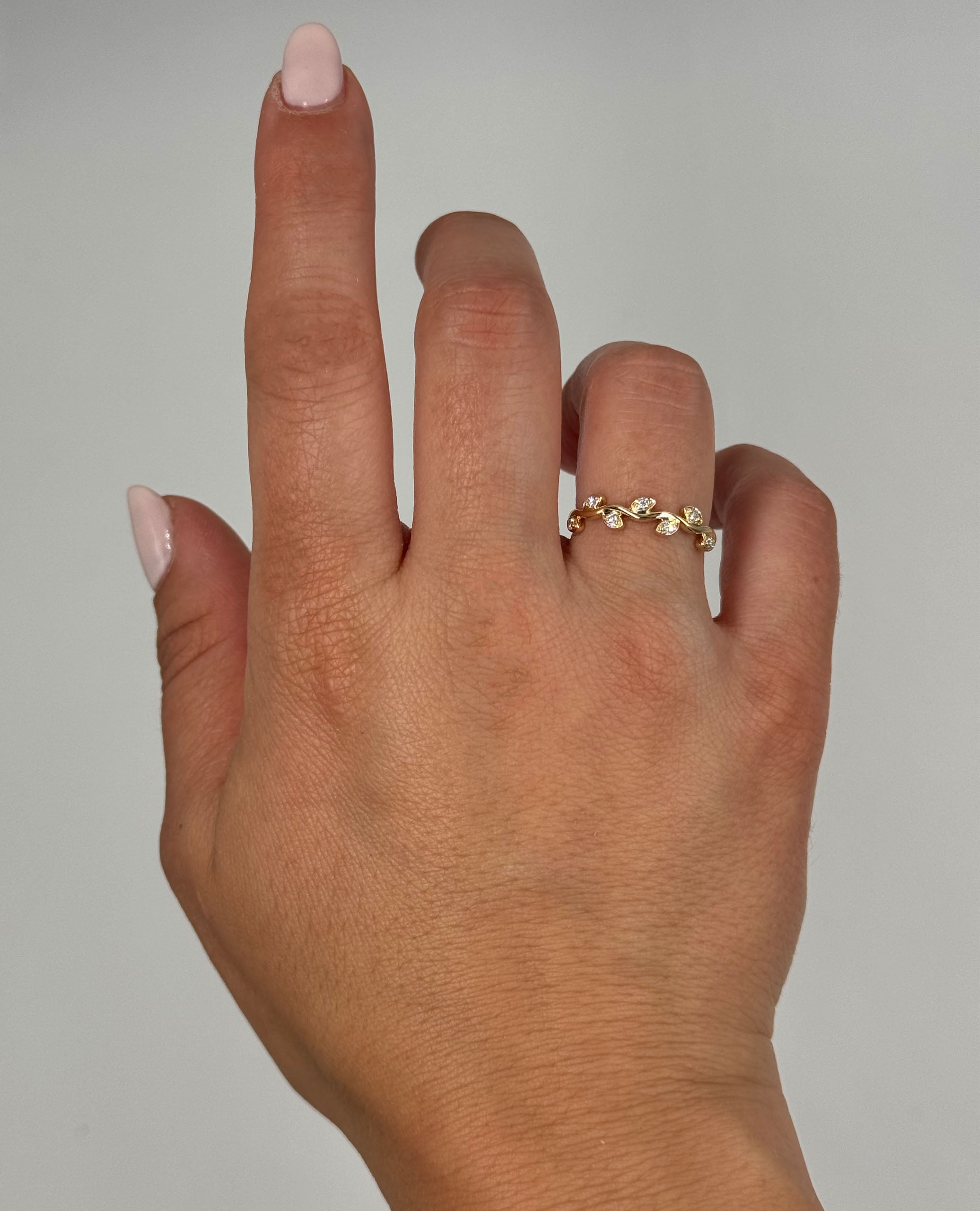 14K Yellow Gold Wedding Ring with Diamonds- Size 7