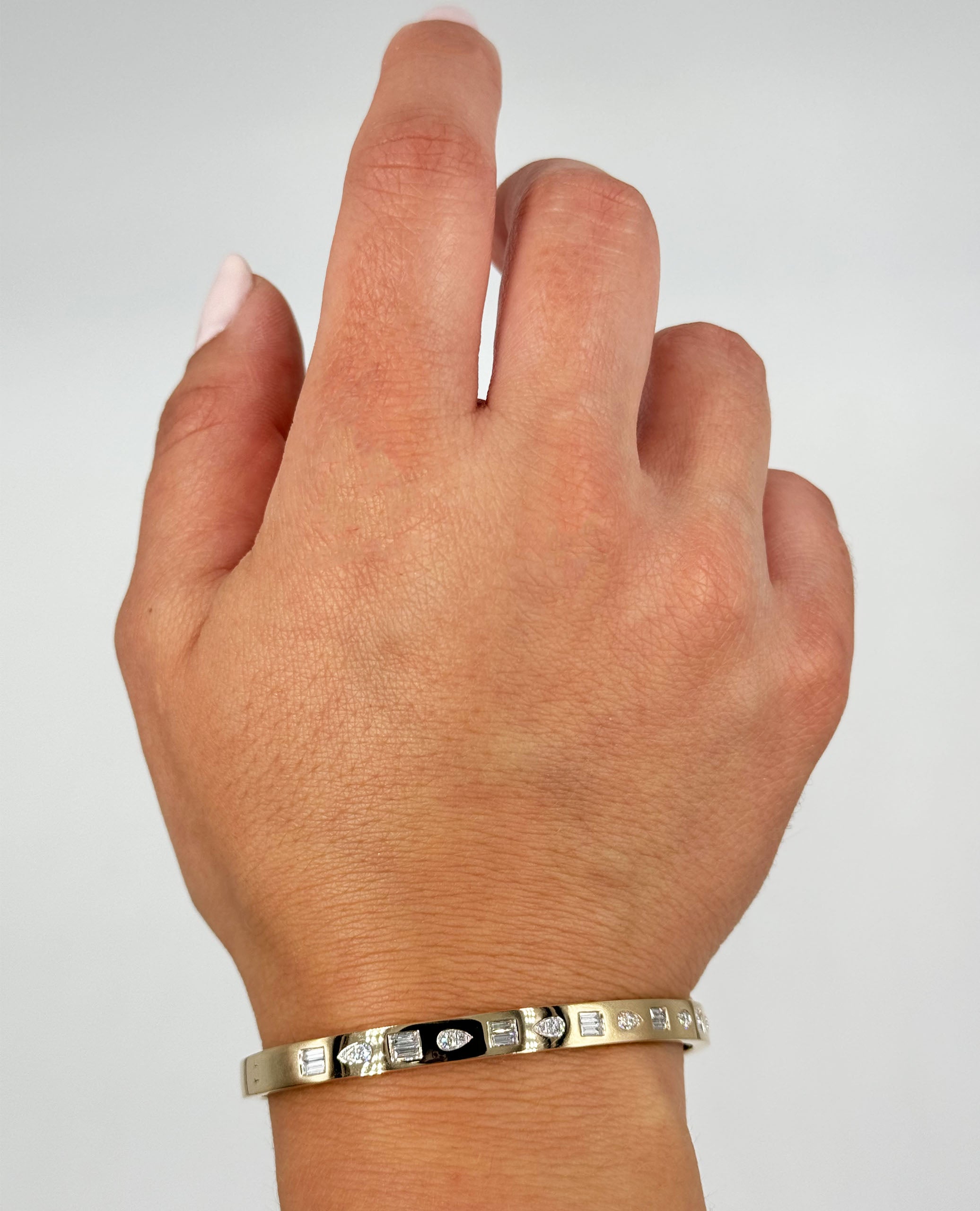 Allison Kaufman 14K Yellow Gold Geometric Bangle Bracelet with Diamonds