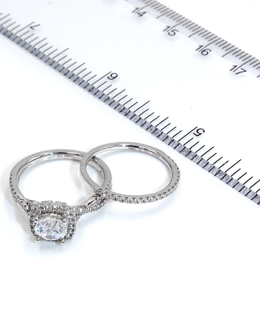 Simon G. NR468 Engagement Ring / Wedding Band Set