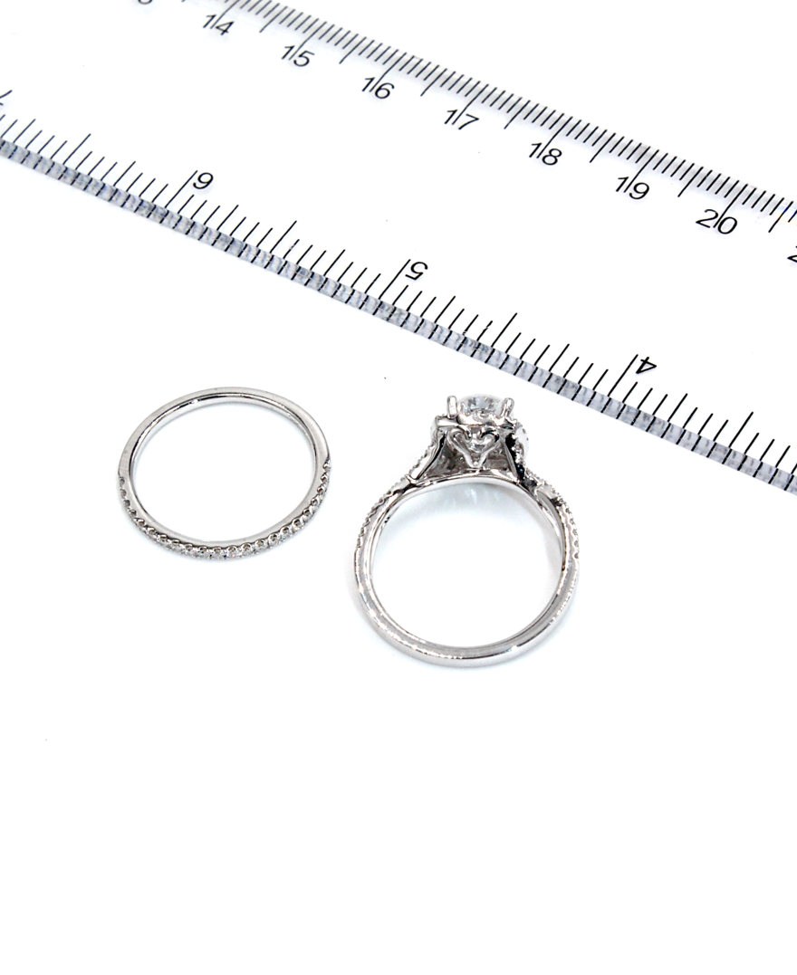 Simon G. NR468 Engagement Ring and Wedding Band Set