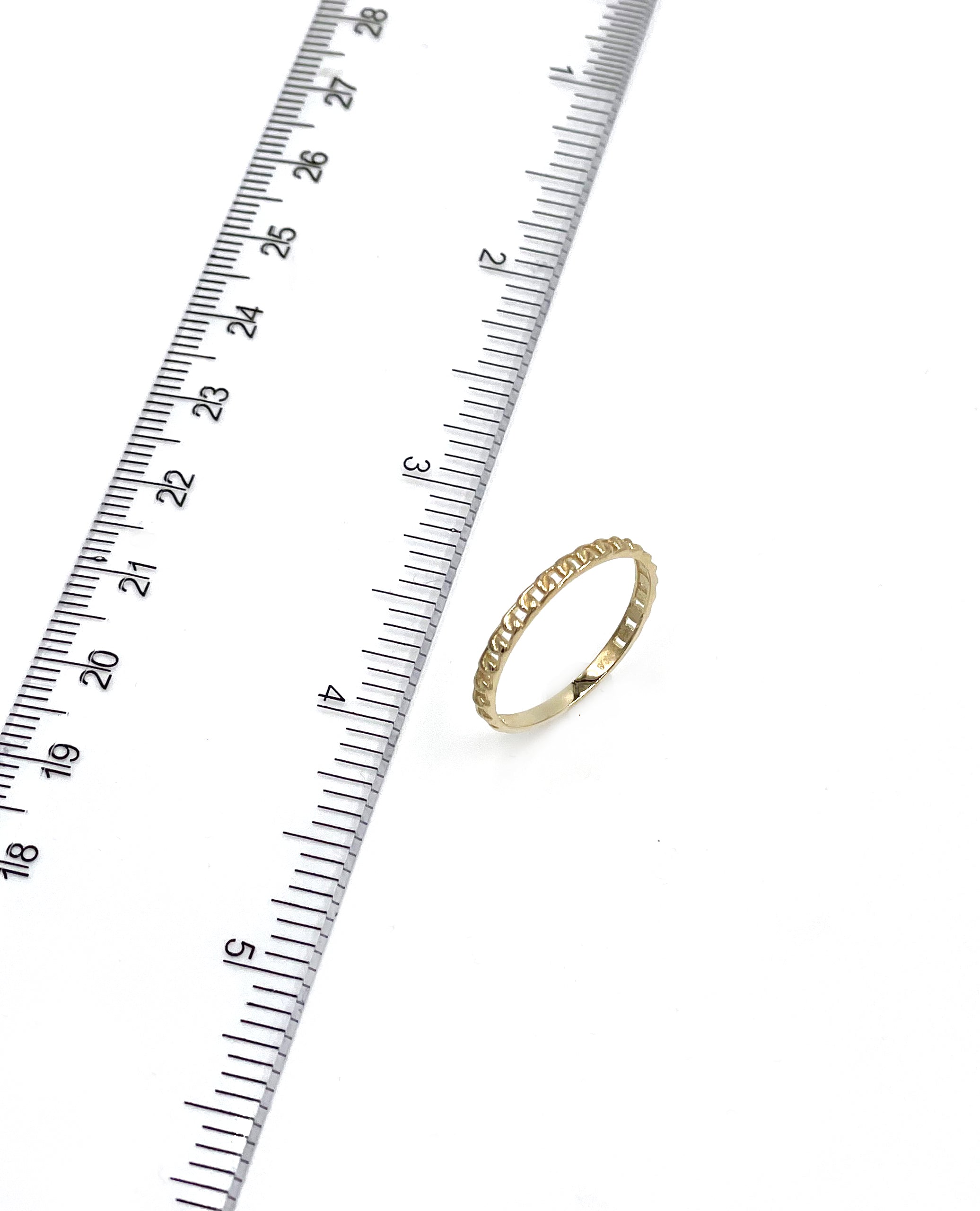 14K Yellow Gold 2 Millimeter Chain Link Ring