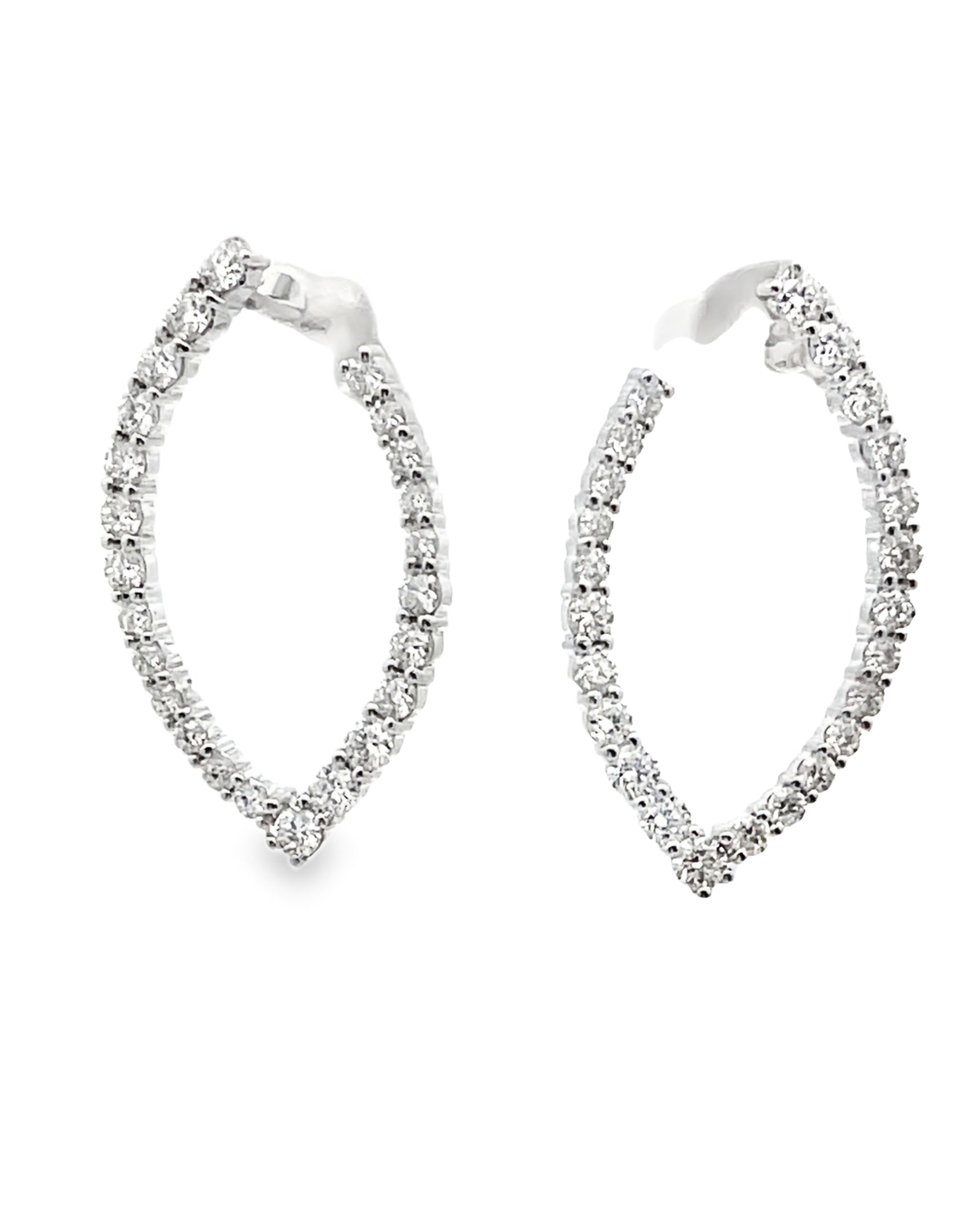 18K White Gold Oval Diamond Drop Earrings