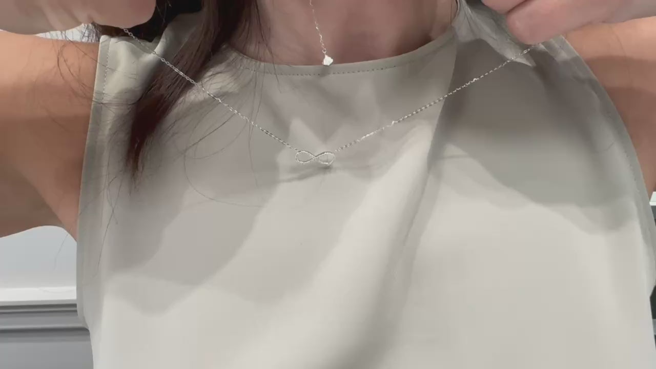 14K White Gold 0.11 Carat Diamond Infinity Necklace