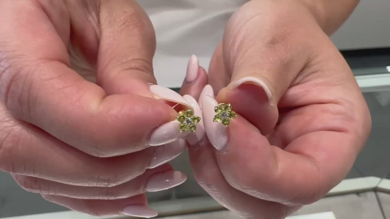 14k Yellow Gold Birthday Flower Earrings with Five Petals - August with Screwbacks
