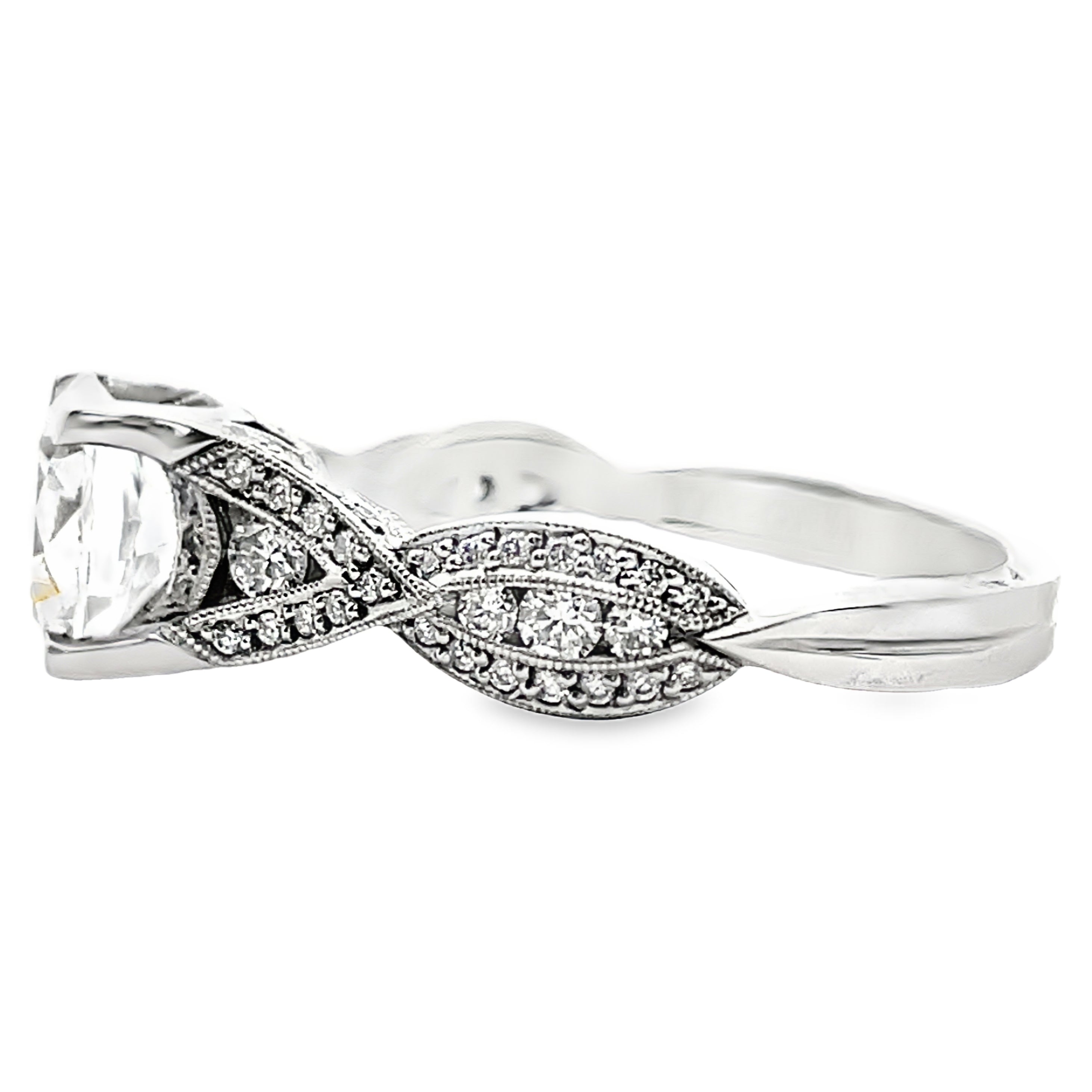 Tacori 2647 RD 7.5 "Simply Tacori" Platinum Ribbon Engagement Ring