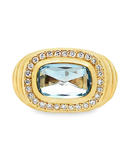 18K Yellow Gold Ring with Diamonds & Center Blue Topaz
