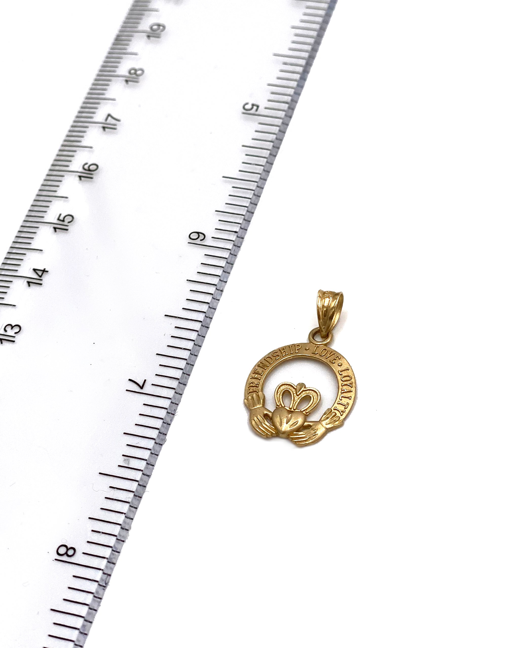 14K Yellow Gold Claddagh Pendant