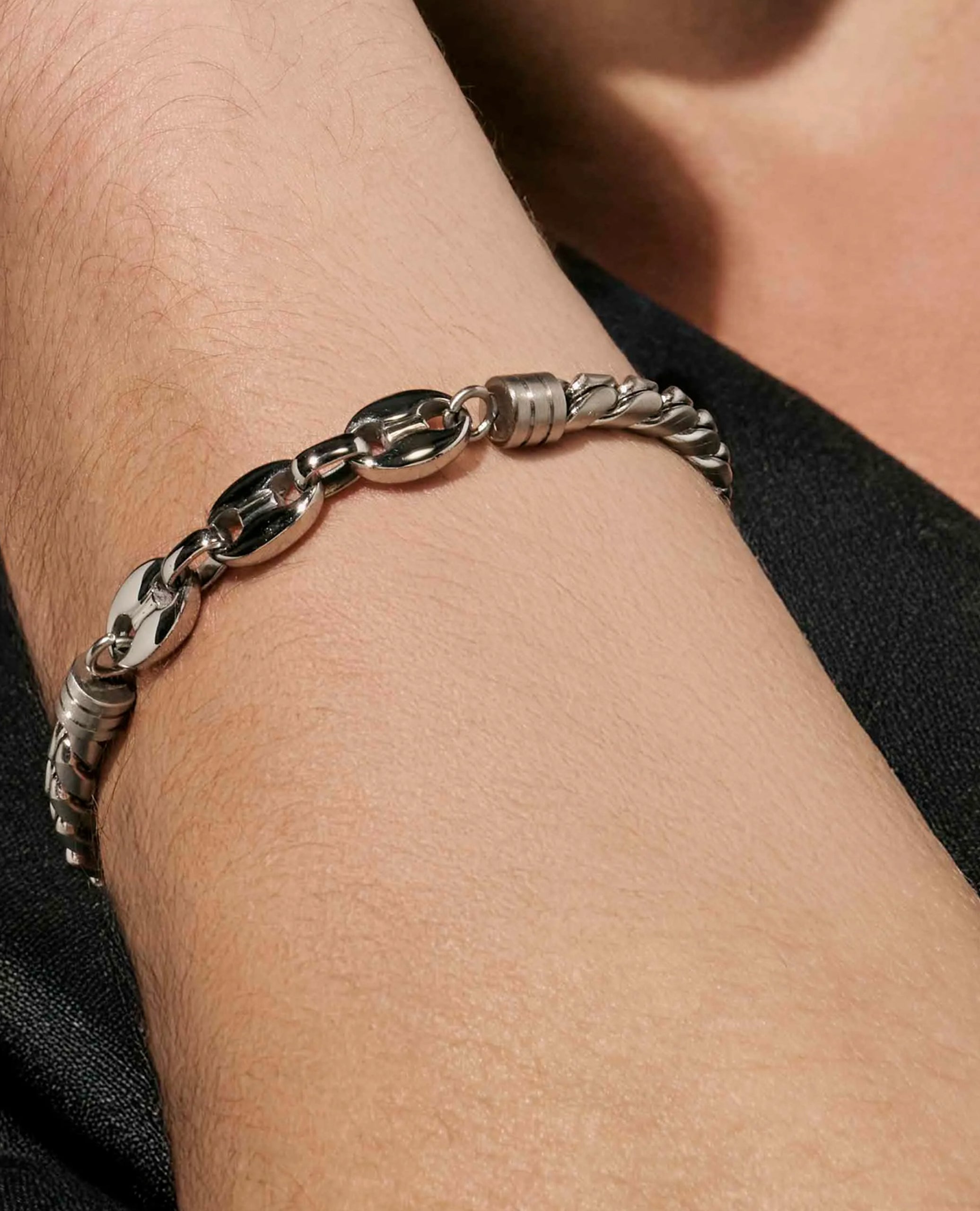 Nomination 133022/030 MANVISION Bracelet with Black Chain & Decoration