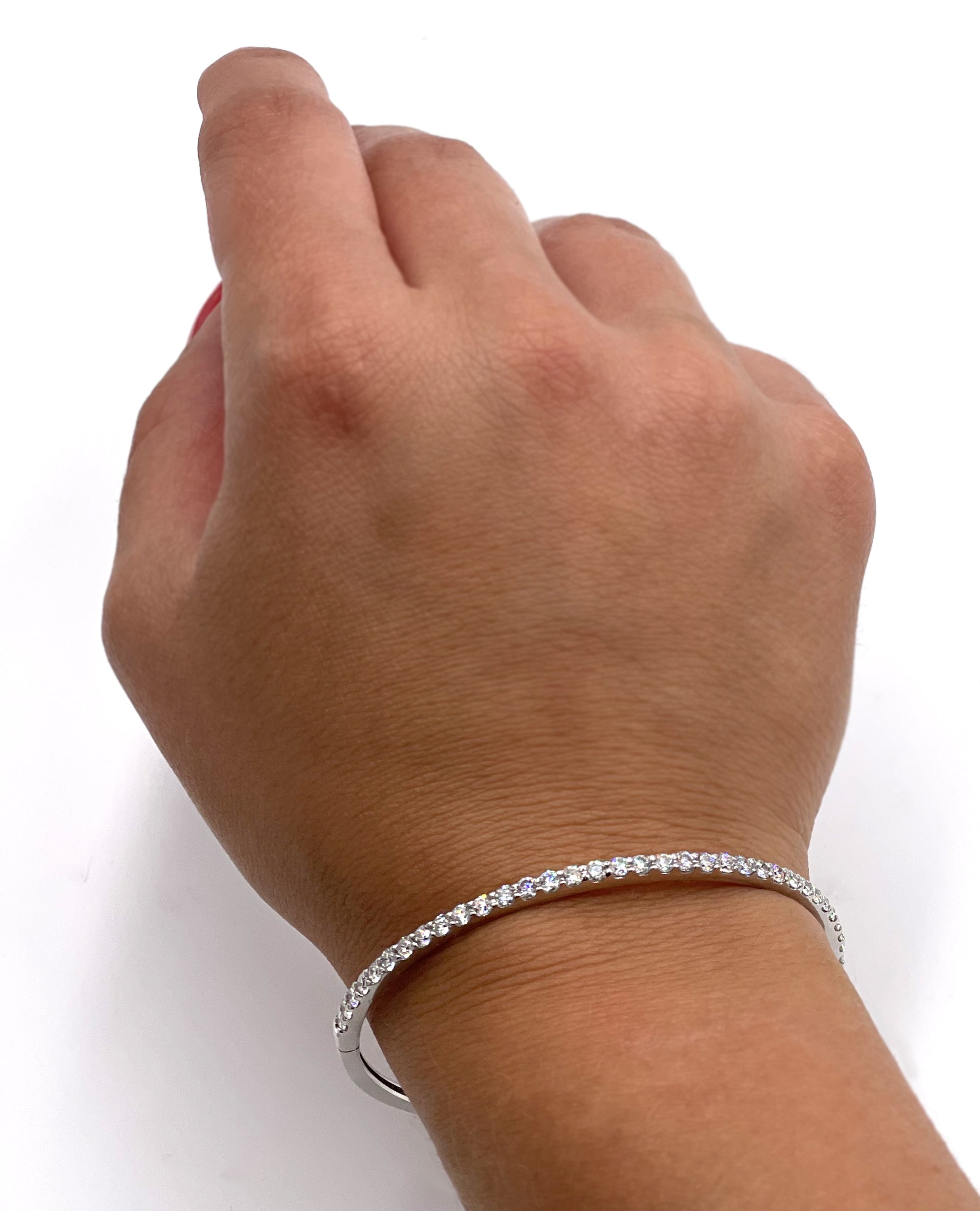 14K White Gold Diamond Bangle Bracelet