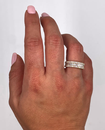 Multi Row Round and Baguette Diamond Ring 1.31 Carats in 18K Yellow Gold