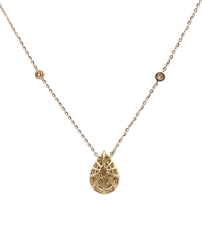 18K Yellow Gold Pear Shaped Necklace with Diamonds