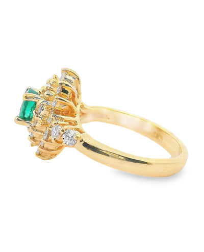 14K Yellow Gold Oval Emerald 0.70 Carats and 28 Round Diamonds 1.00 Carats Ring