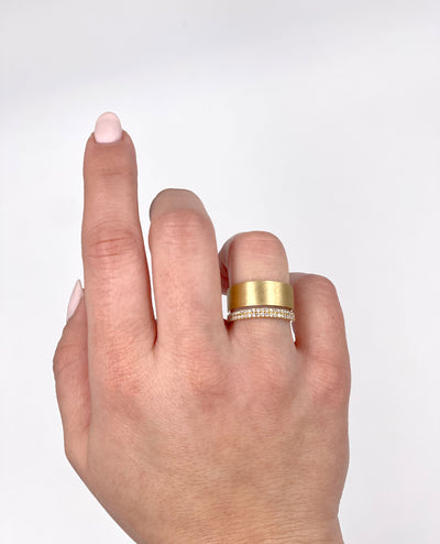 18K Yellow Gold Wide Band Ring with Row of Pave Diamonds