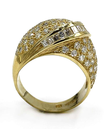 Vintage Dome Ring with Round and Baguette Diamonds 2.65 Carats in 18K Yellow Gold