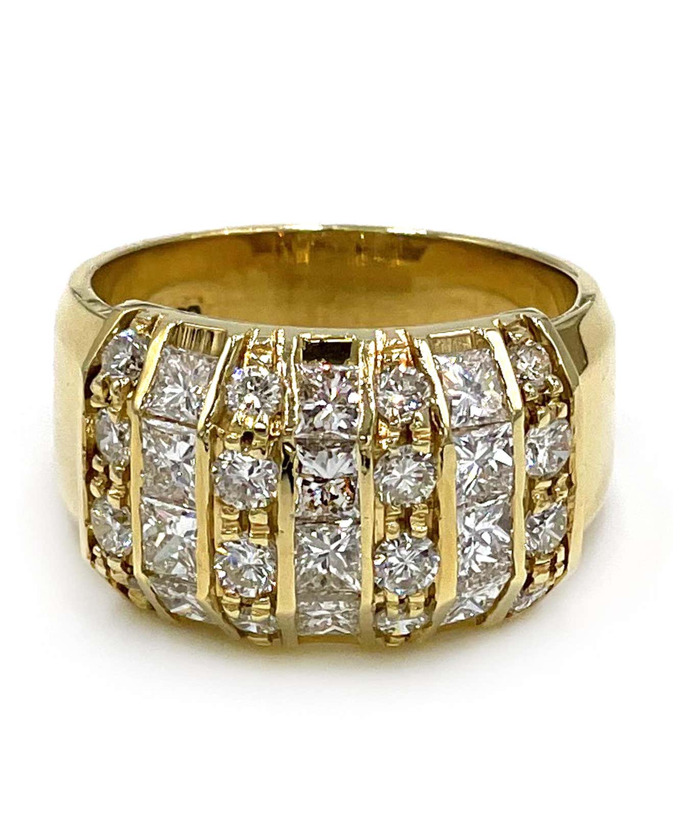 Vintage Diamond Ring with Princess Cut and Round Diamonds