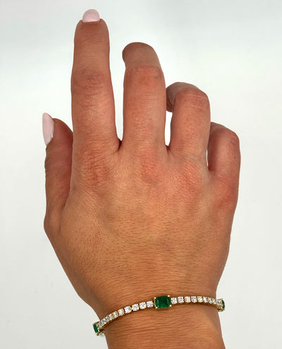 14K Yellow Gold Bracelet with Emeralds & Diamonds