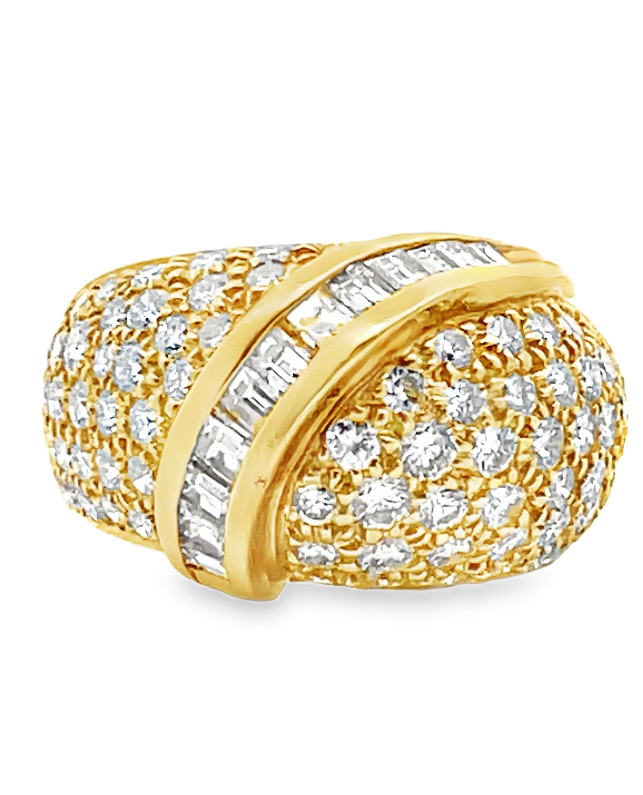 Vintage Dome Ring with Round and Baguette Diamonds 2.65 Carats in 18K Yellow Gold