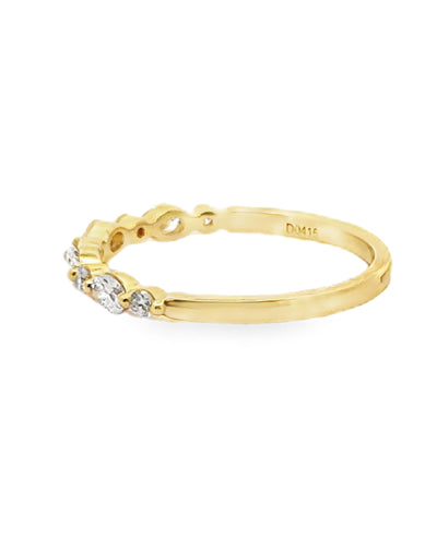 18K Yellow Gold Diamond Band