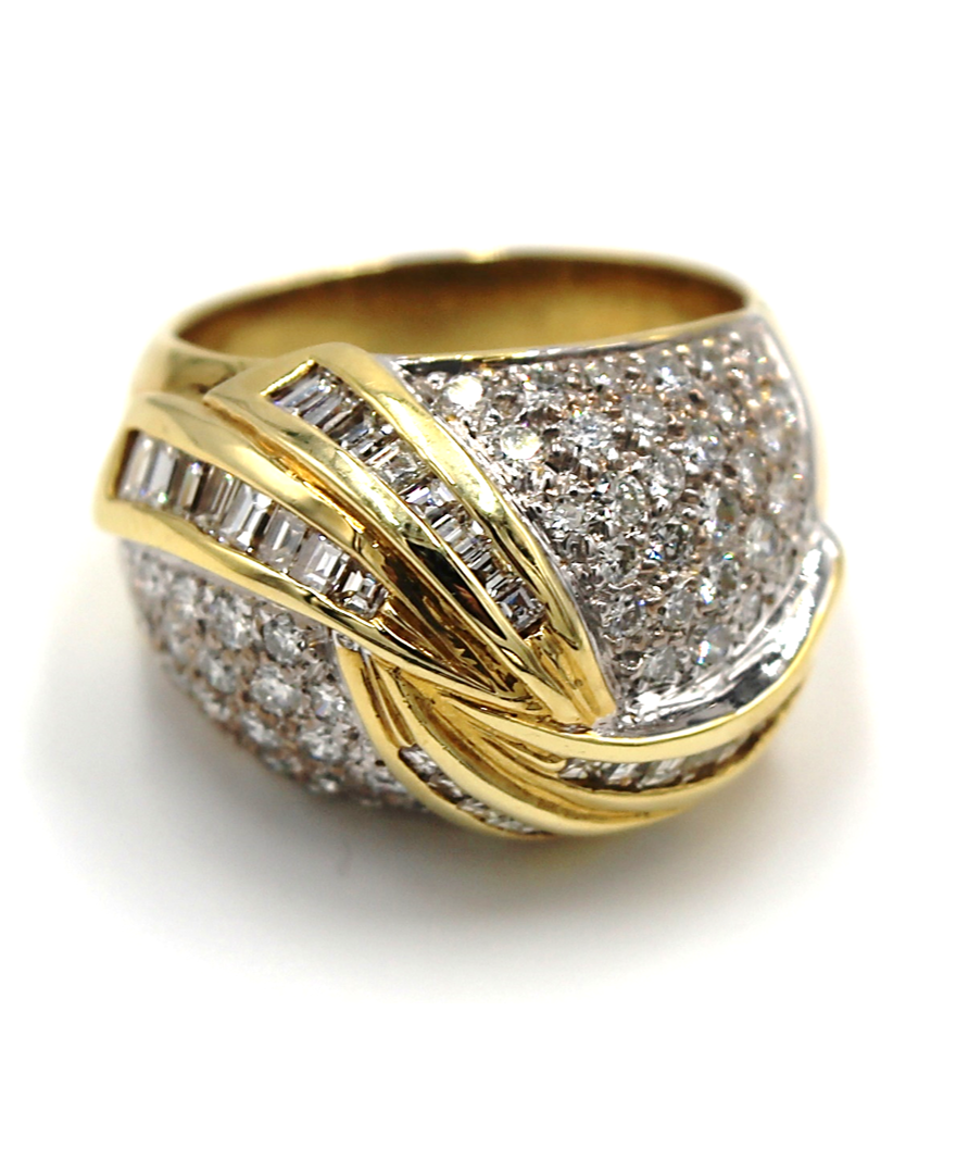 Vintage 2.15 Carat Diamond Swirl Dome Ring in 18K Gold