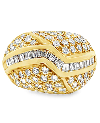 Vintage Dome Ring Set in 18K Yellow Gold with 1.90 Carats of Diamonds