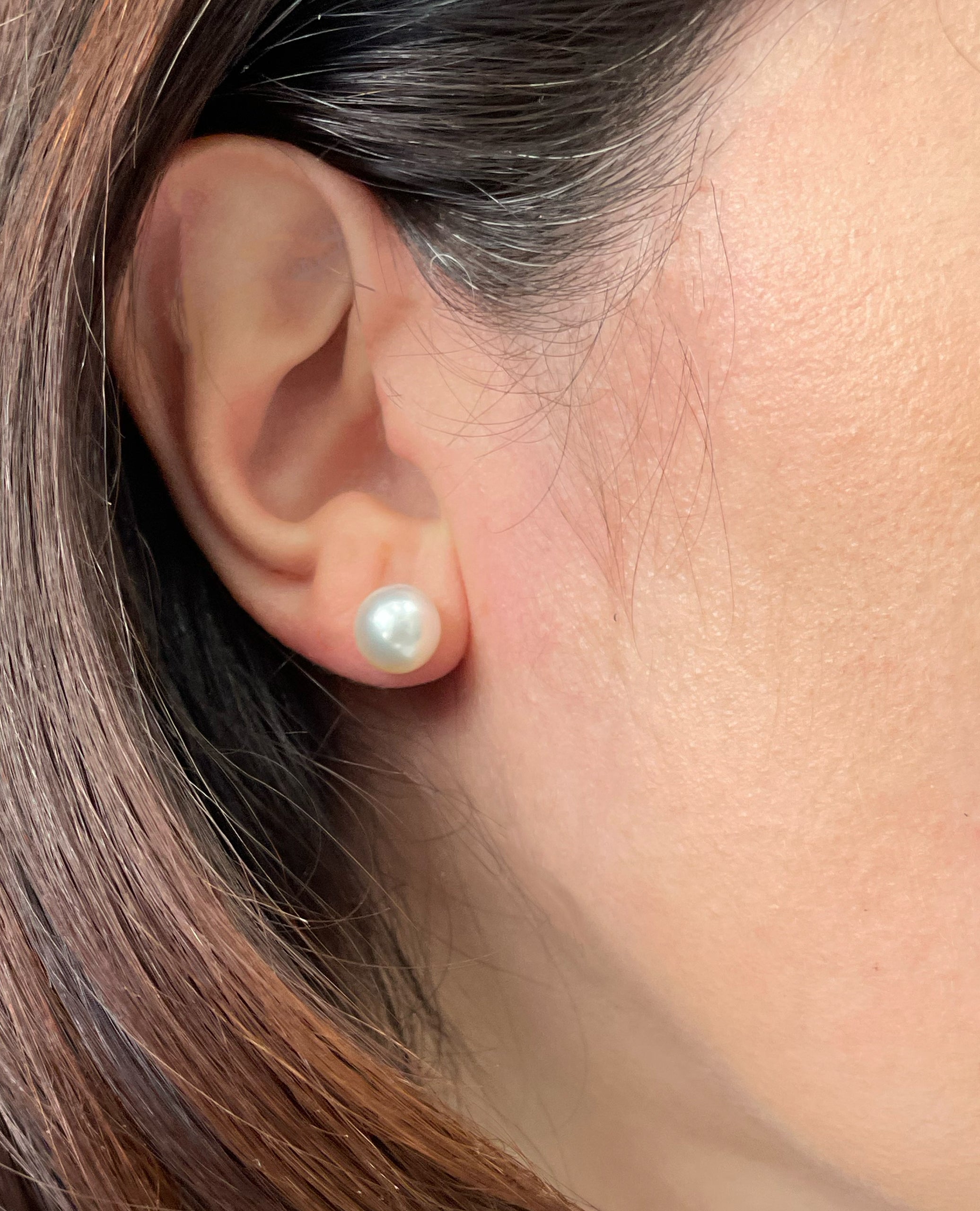 14K Yellow Gold 9-10mm South Sea Pearl Stud Earrings with Pushbacks